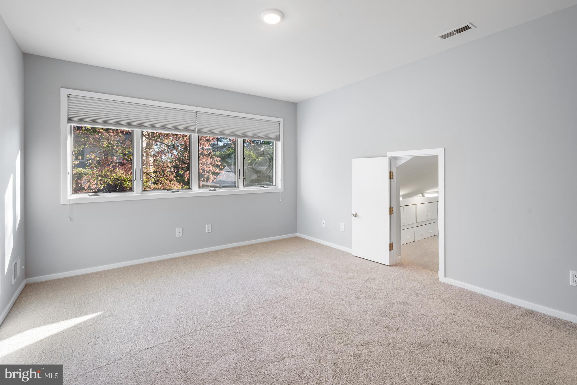 10126 PARKWOOD TERRACE