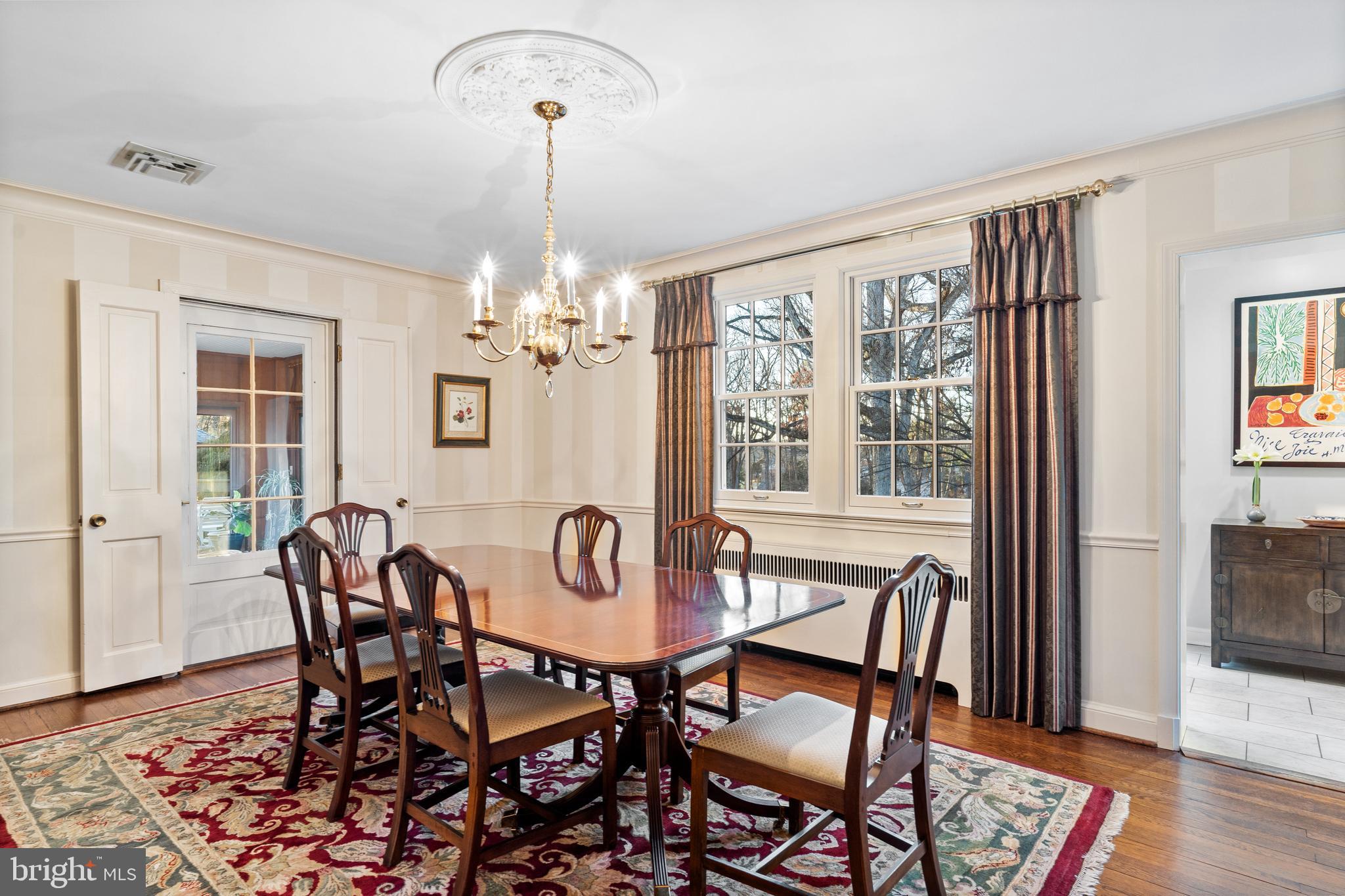 808 EDELBLUT DRIVE
