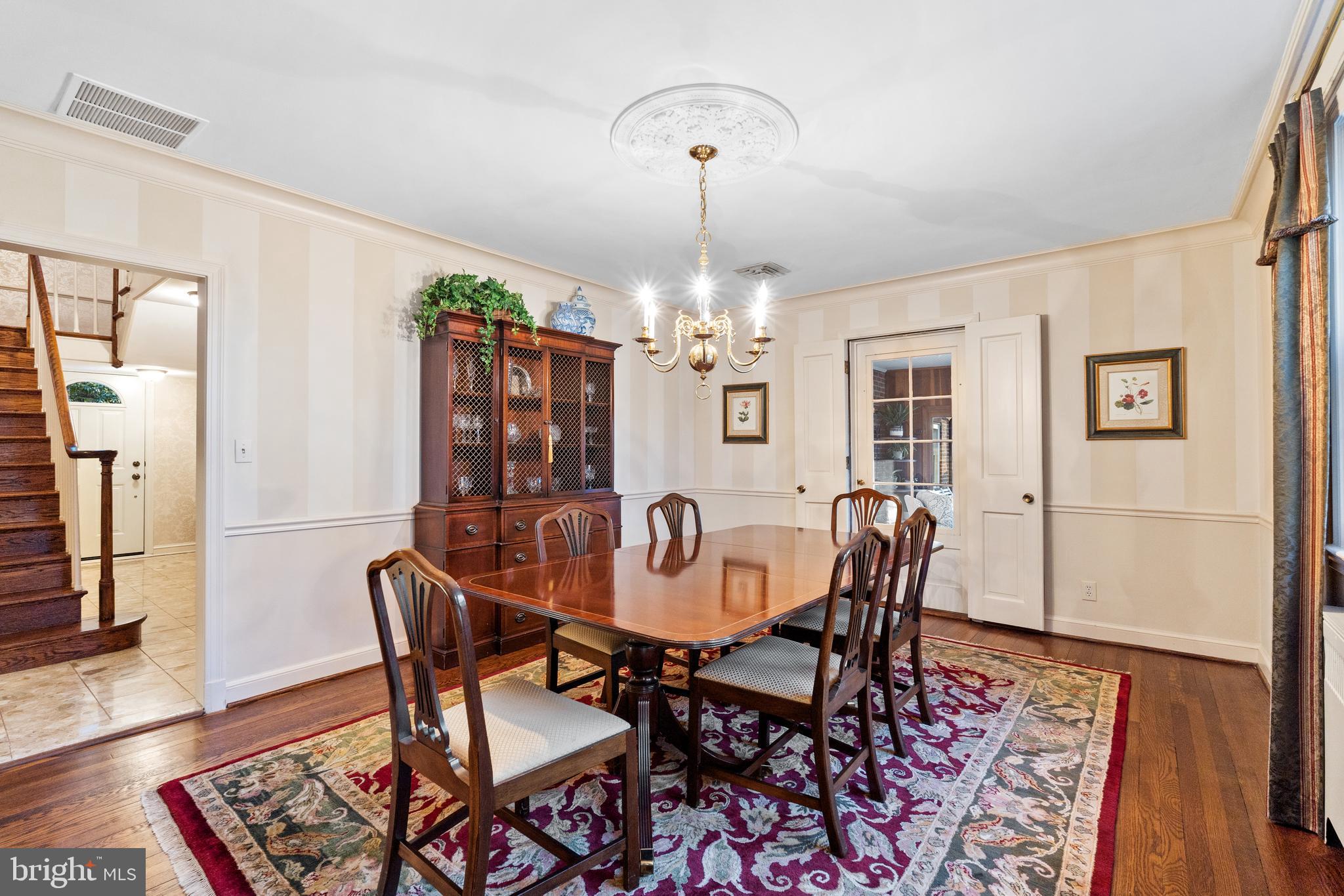 808 EDELBLUT DRIVE