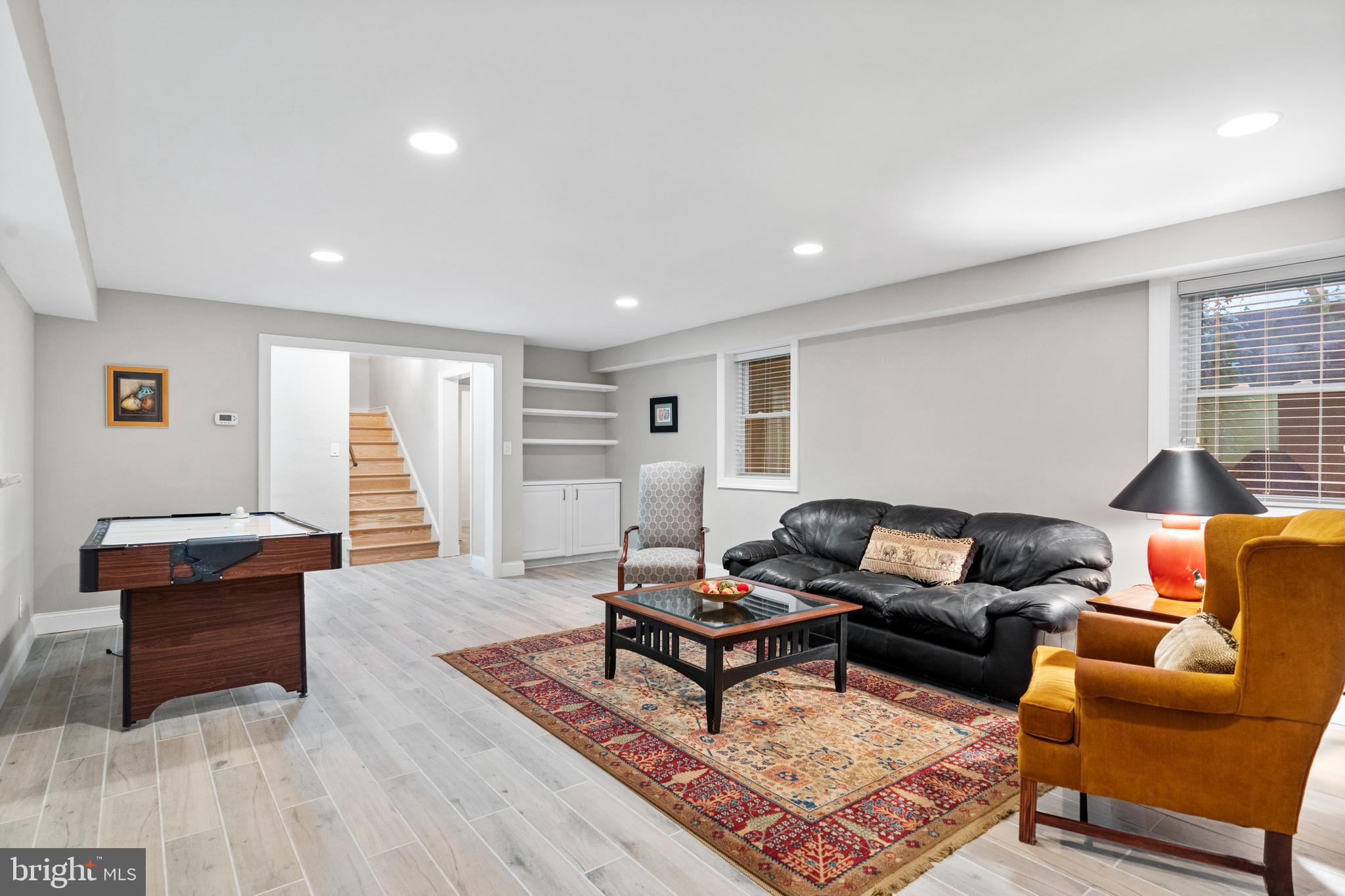 808 EDELBLUT DRIVE