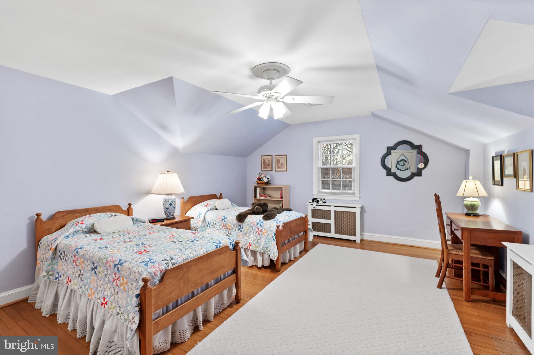808 EDELBLUT DRIVE