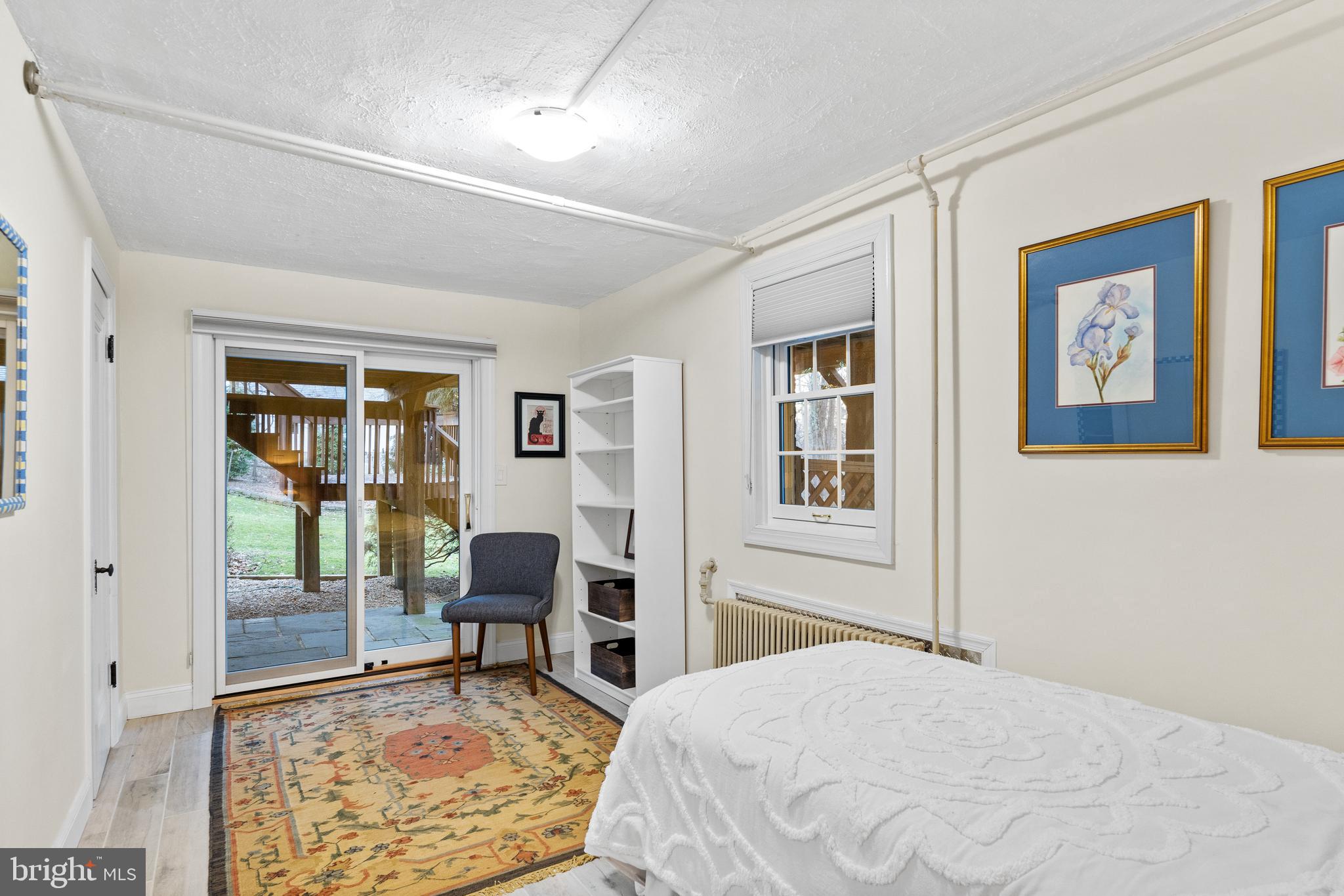 808 EDELBLUT DRIVE