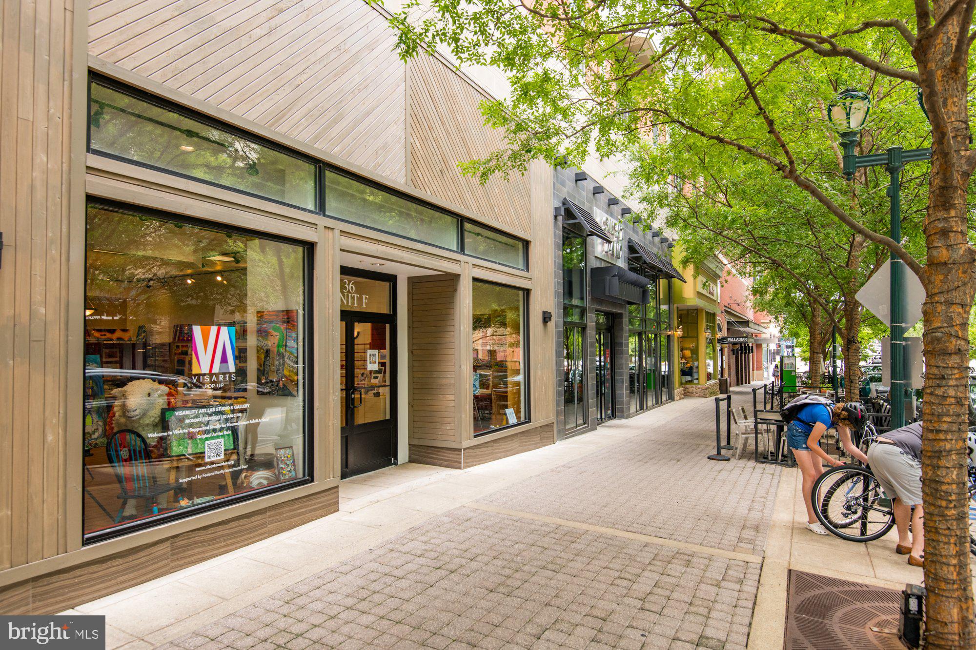 24 COURTHOUSE SQUARE N 506