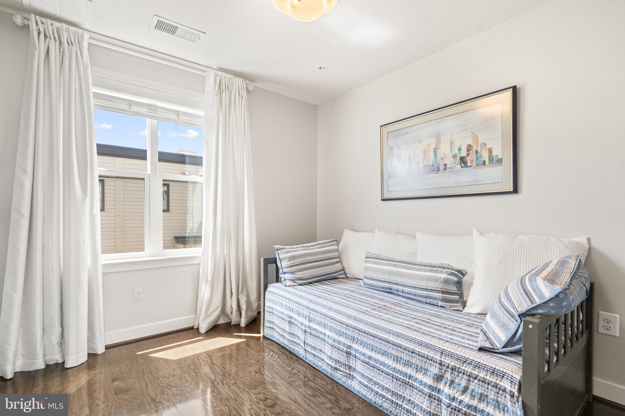 16324 DECKER