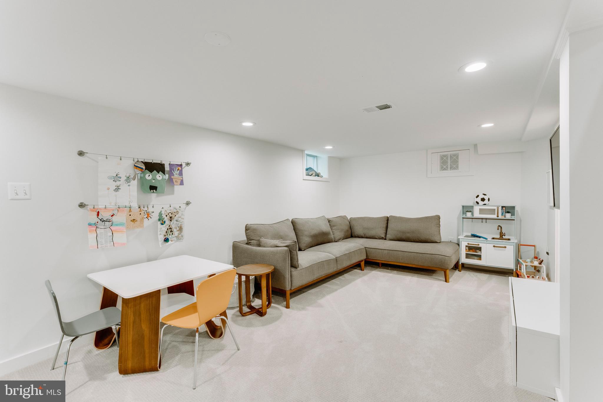 5705 NORTHFIELD ROAD