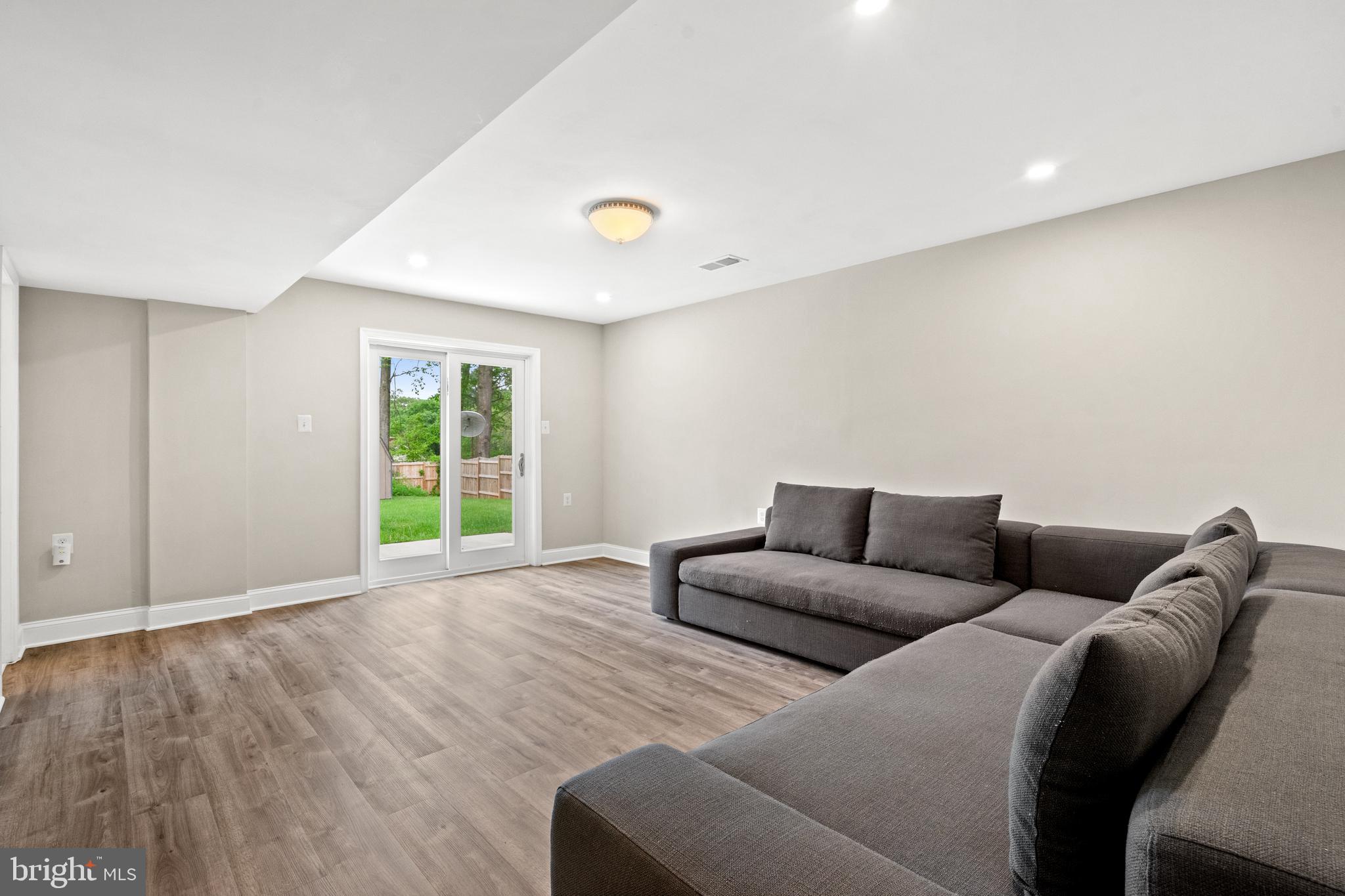 13203 TAMARACK ROAD
