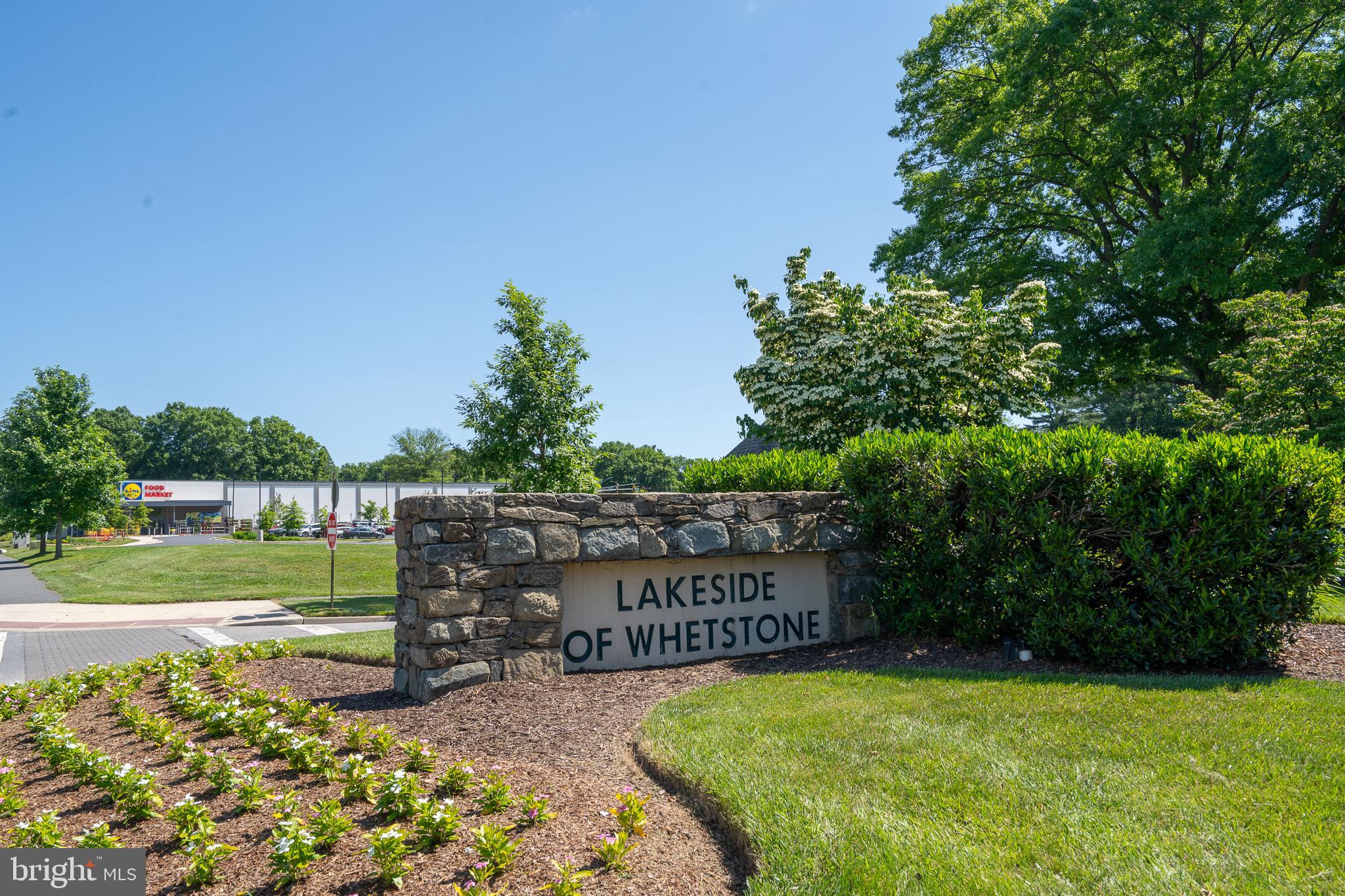 19120 N PIKE CREEK PLACE