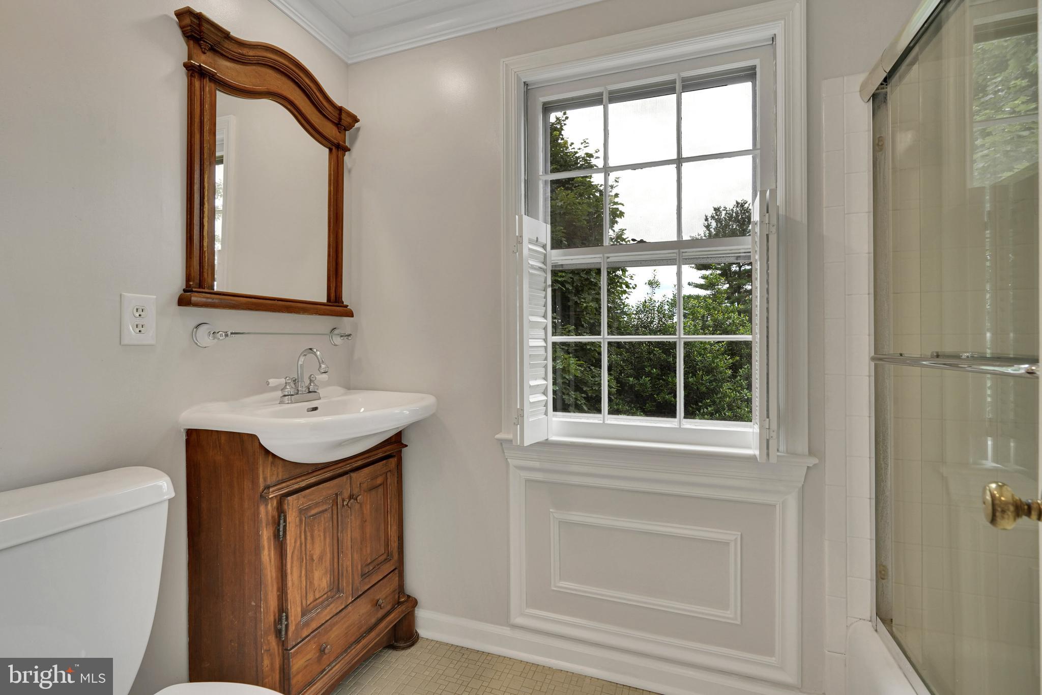 19120 N PIKE CREEK PLACE