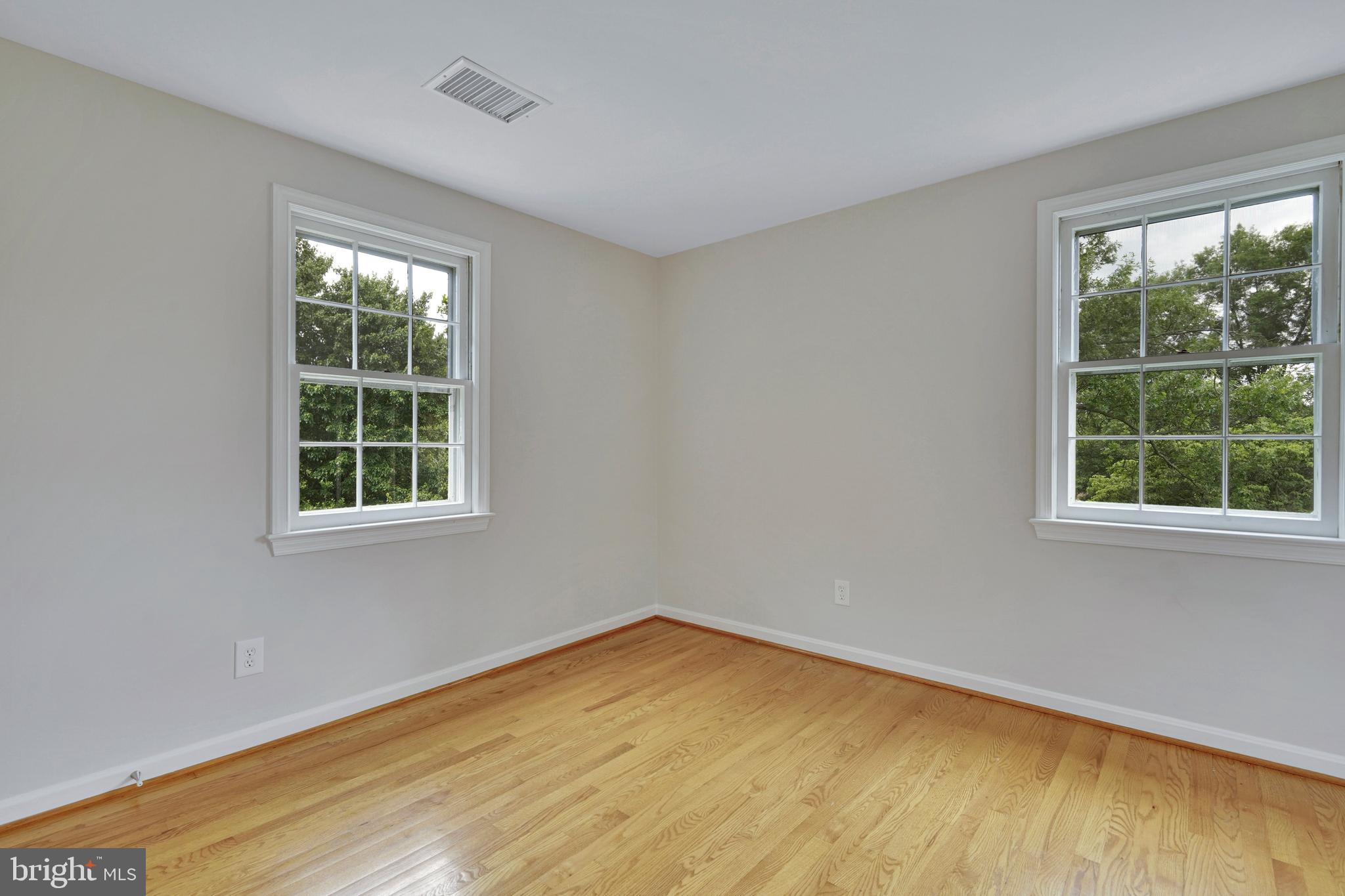 19120 N PIKE CREEK PLACE
