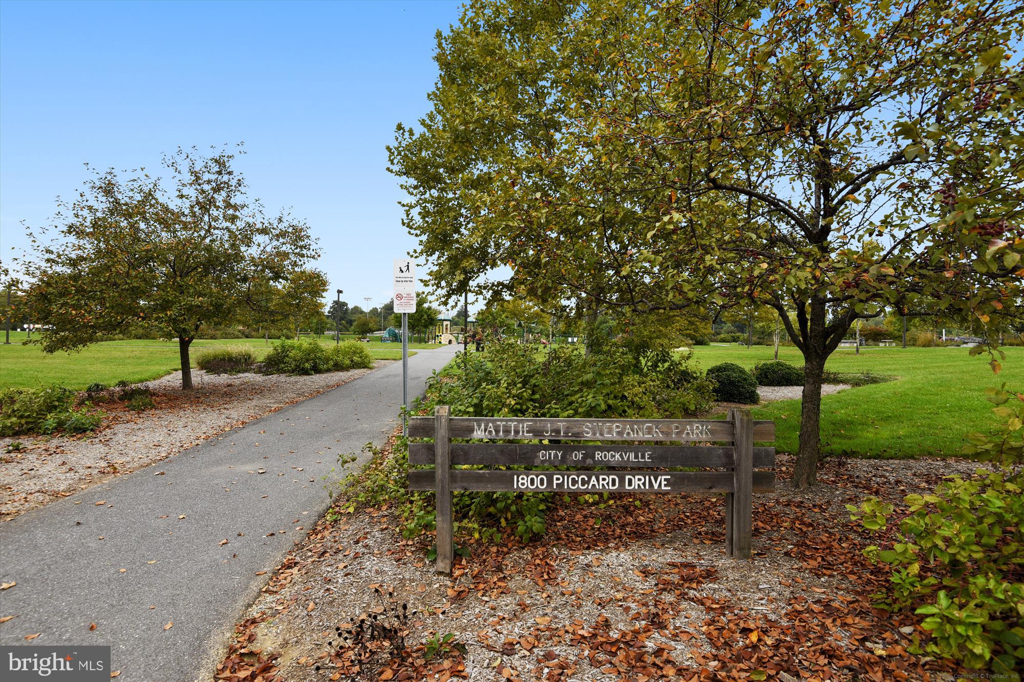 1206 GAITHER ROAD