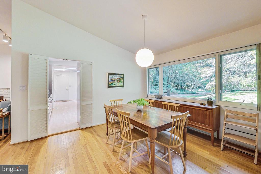 8312 STILL SPRING COURT