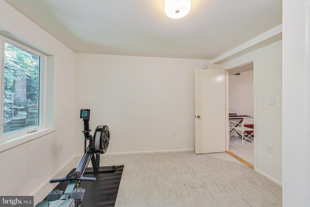 8312 STILL SPRING COURT