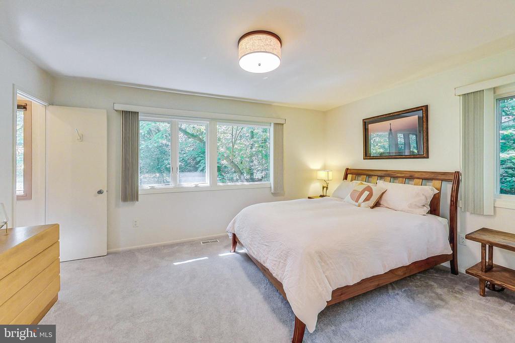 8312 STILL SPRING COURT