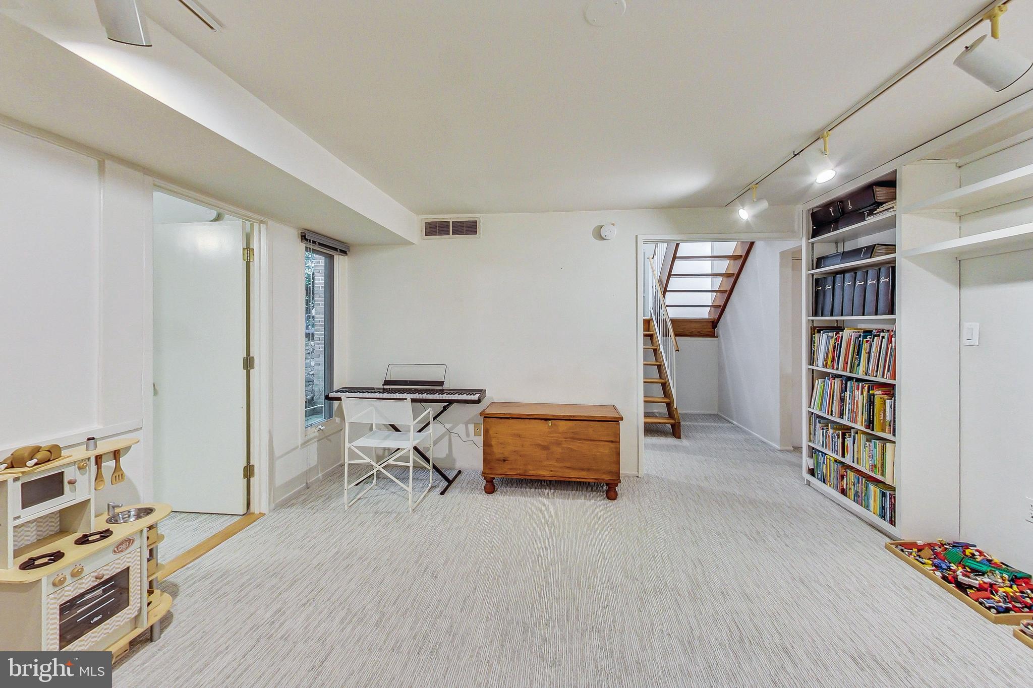 8312 STILL SPRING COURT