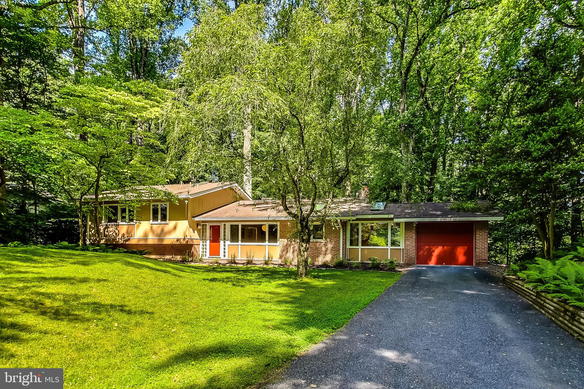 8312 STILL SPRING COURT
