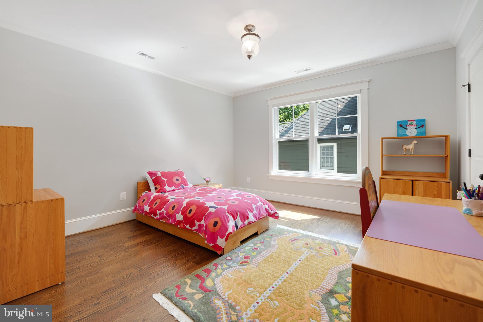 4303 ELM STREET
