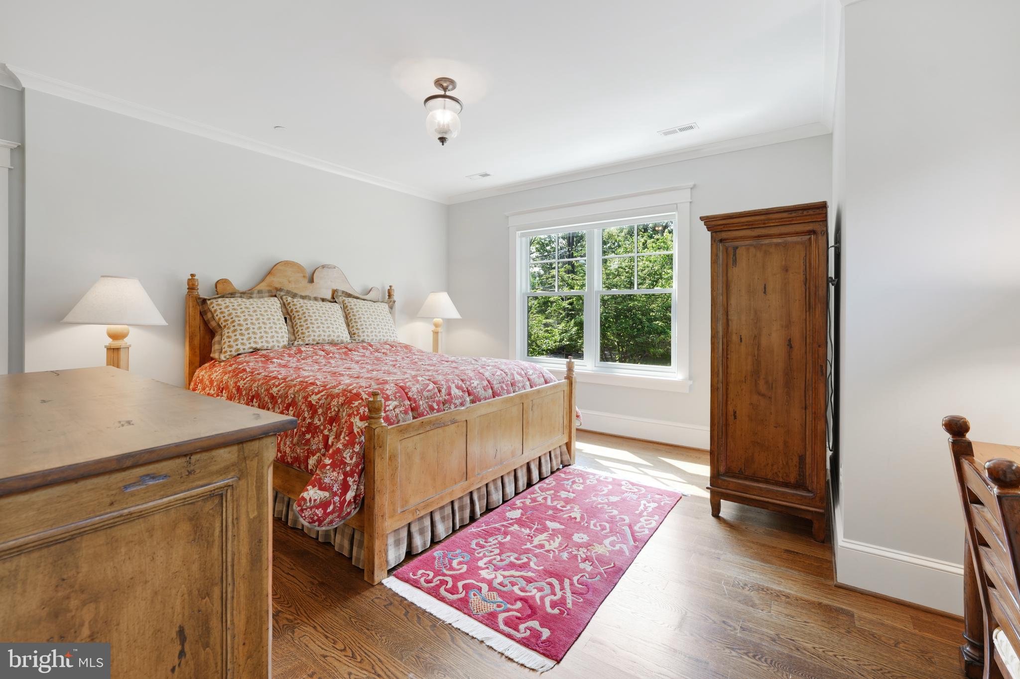 4303 ELM STREET