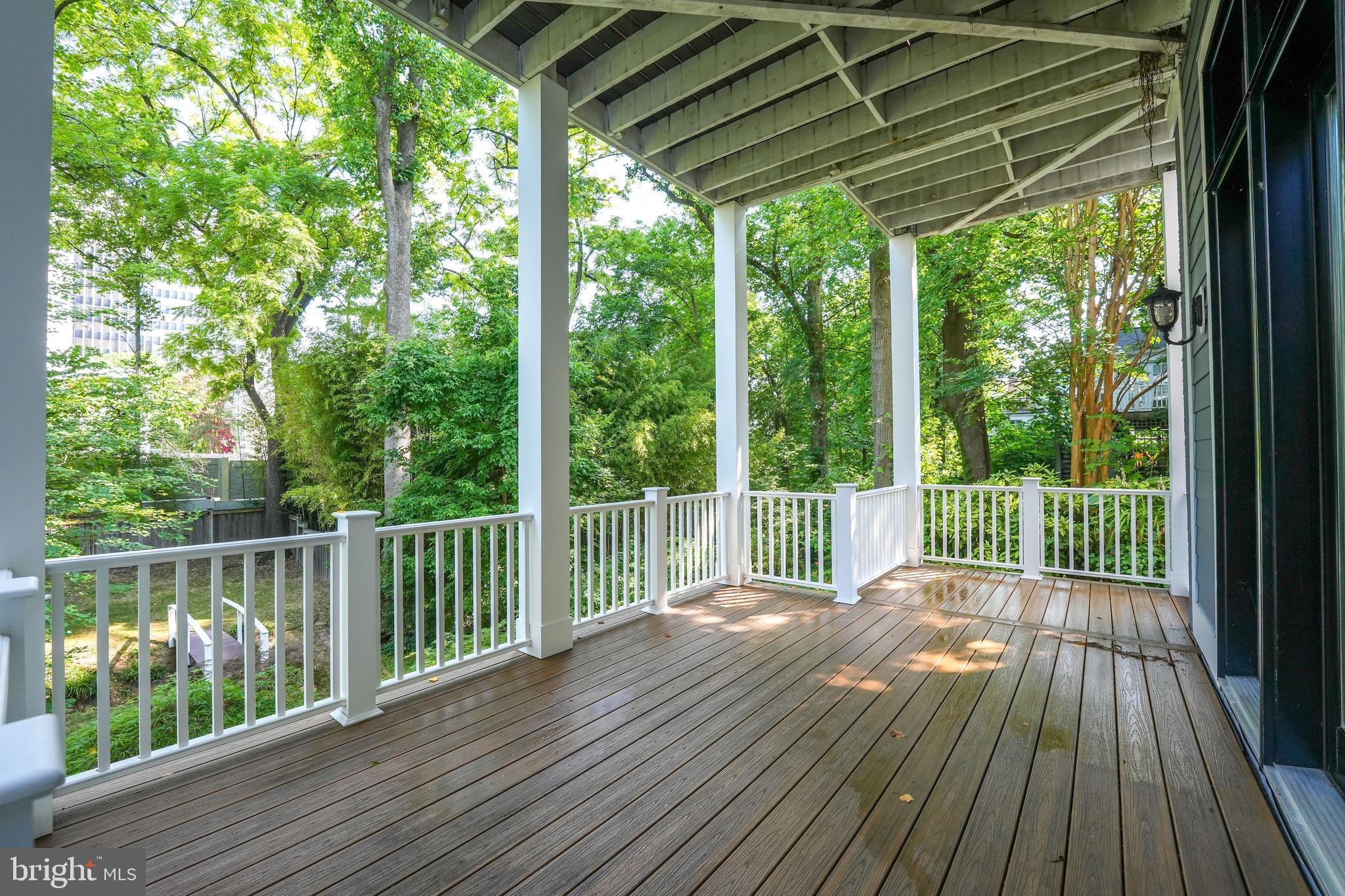 4303 ELM STREET