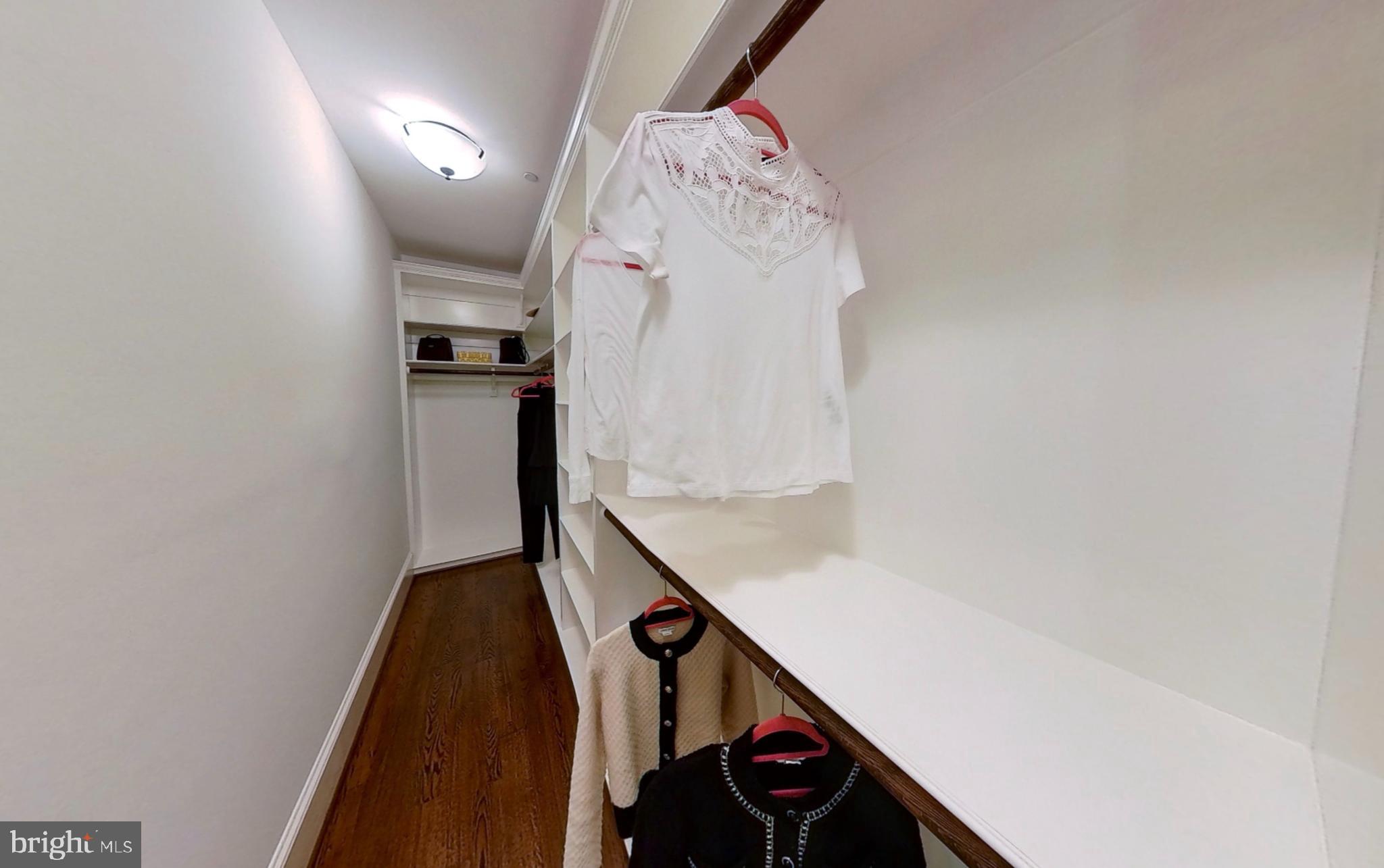 4303 ELM STREET