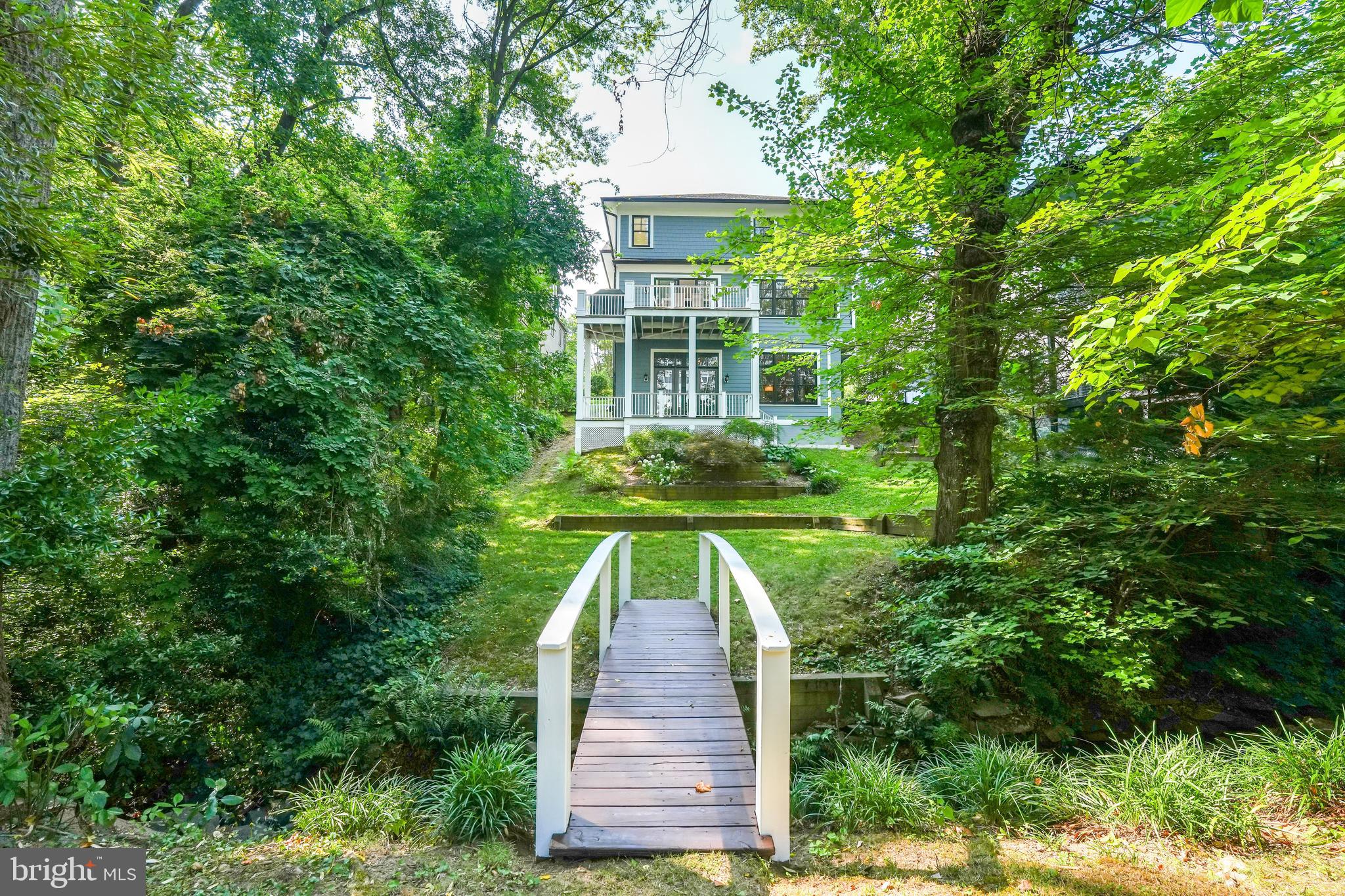 4303 ELM STREET