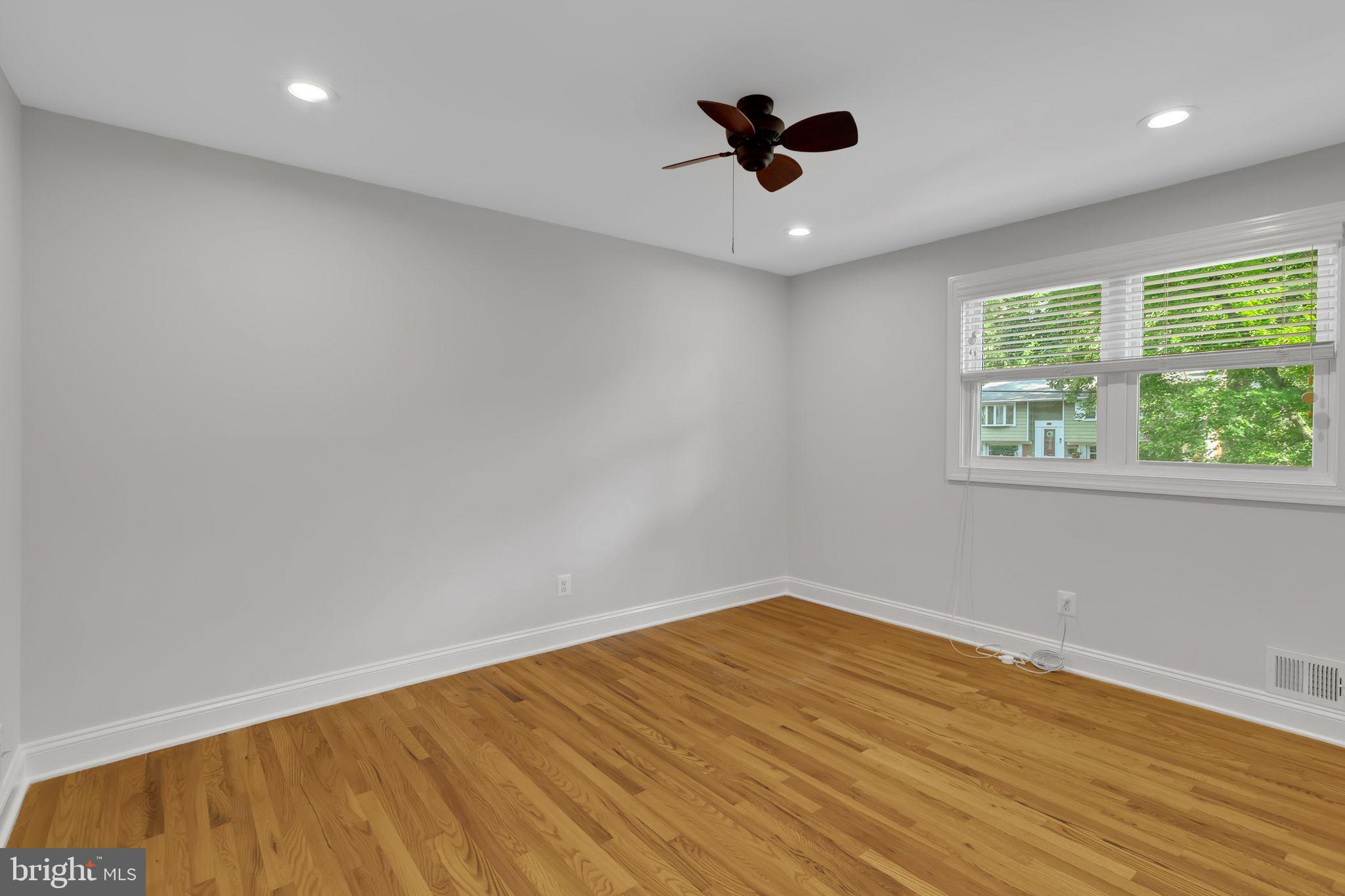 1309 GRESHAM ROAD