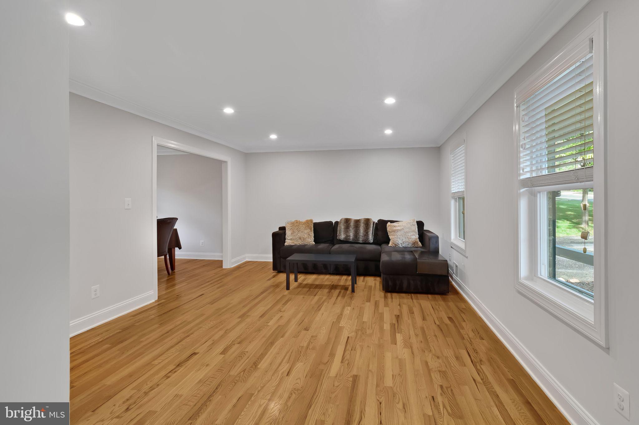 1309 GRESHAM ROAD