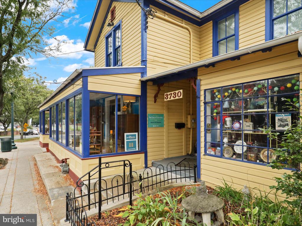 4200 DRESDEN STREET