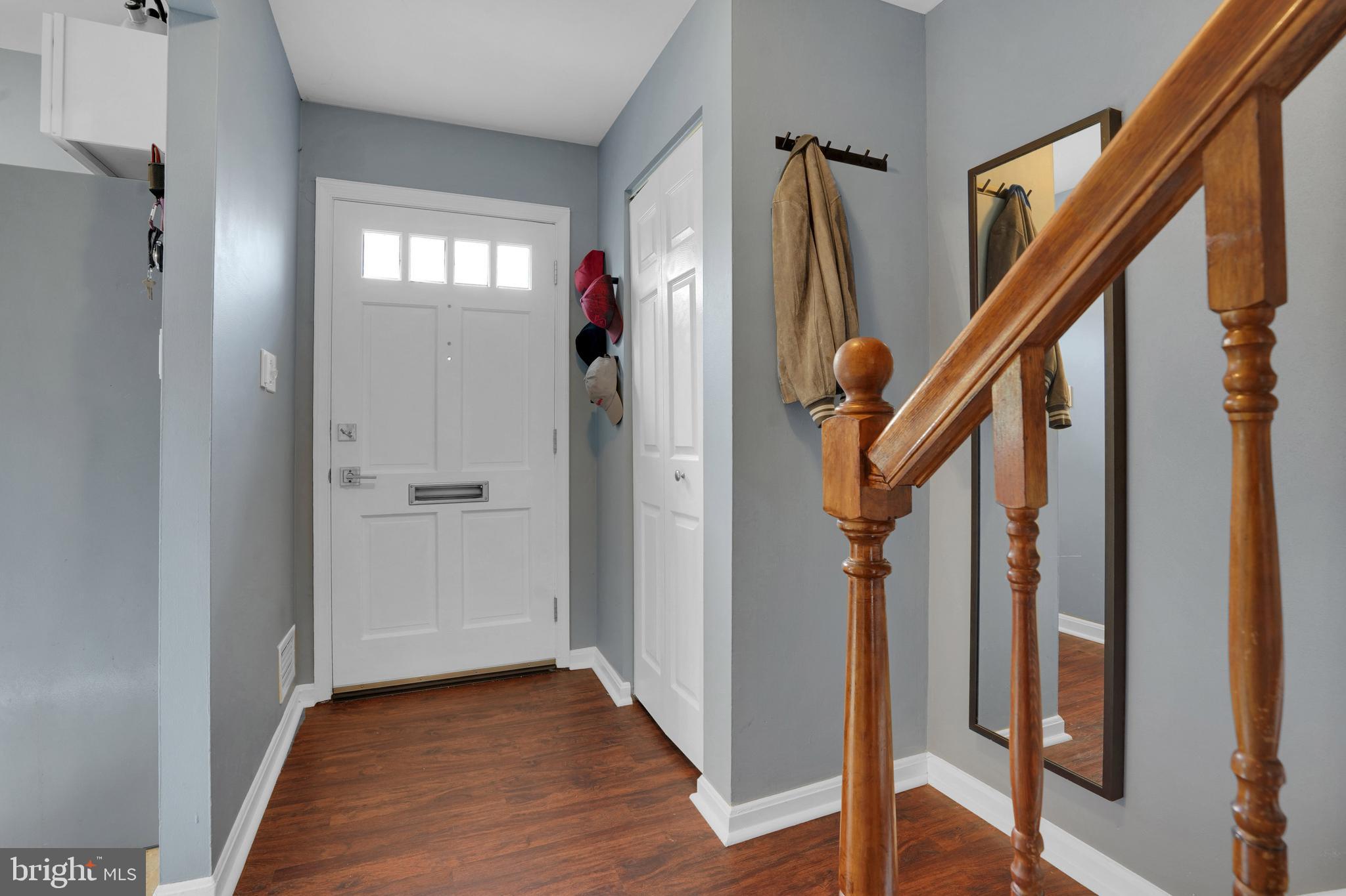 752 COLLEGE PARKWAY 7-752