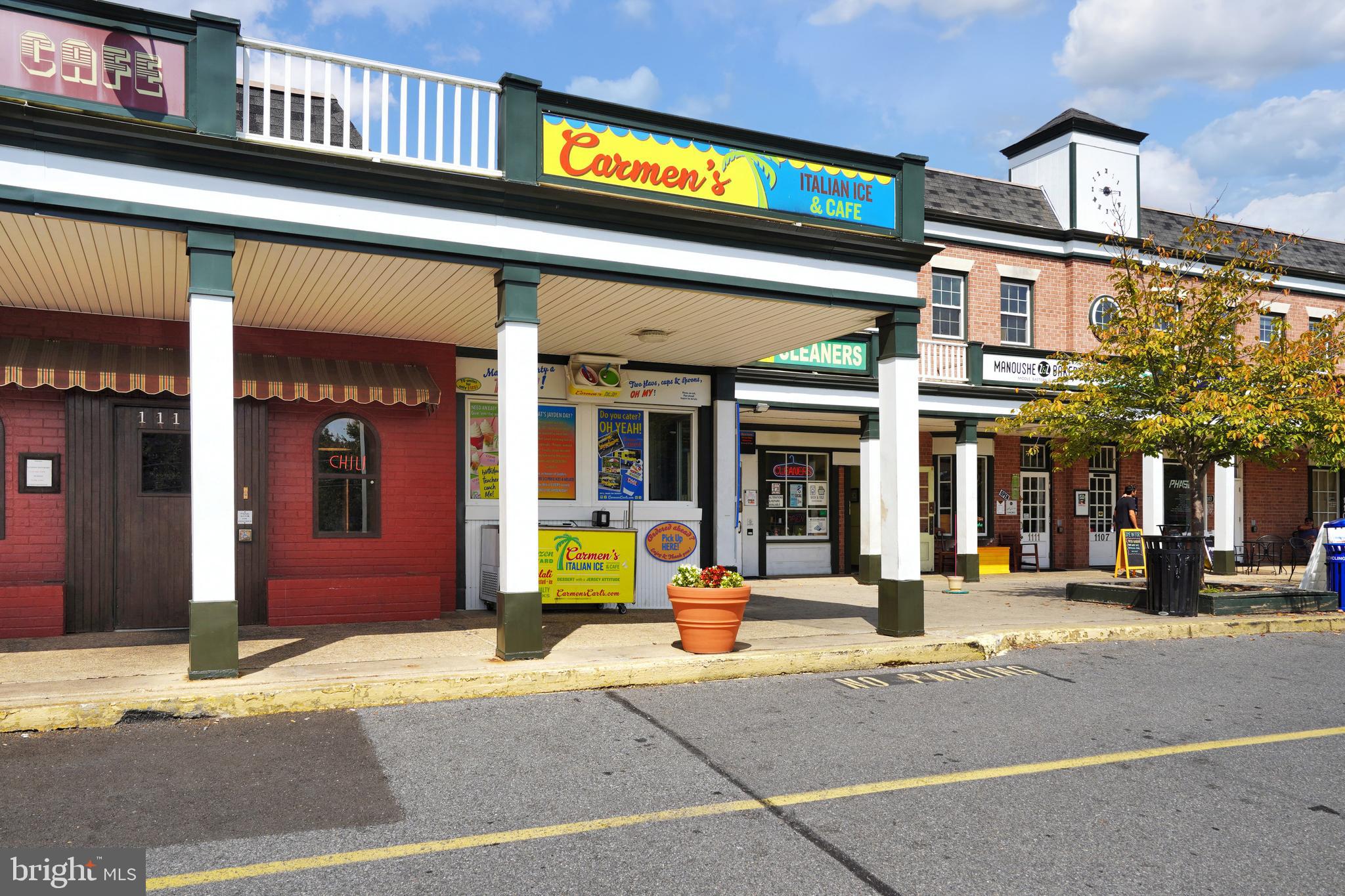 752 COLLEGE PARKWAY 7-752