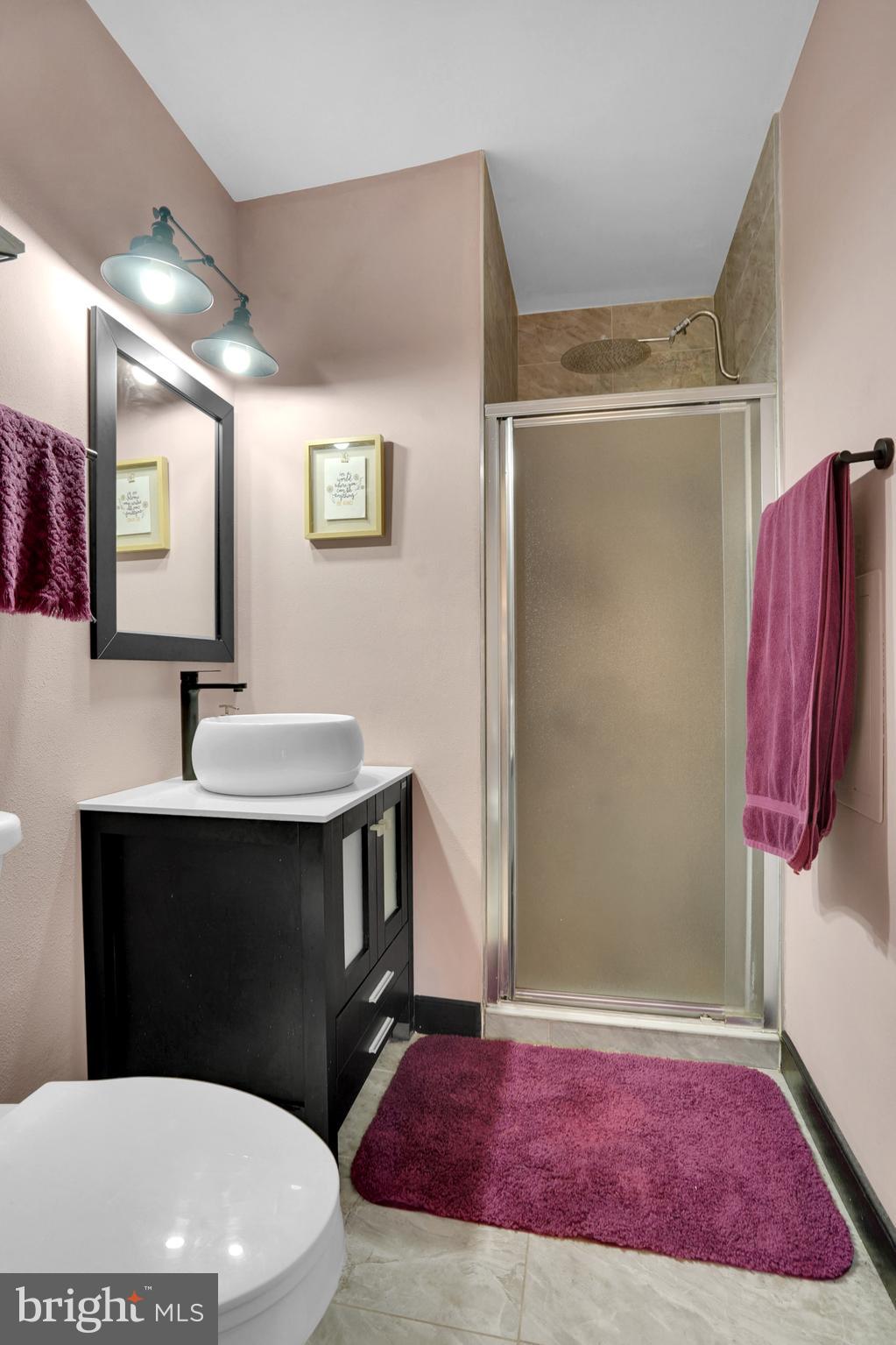 752 COLLEGE PARKWAY 7-752