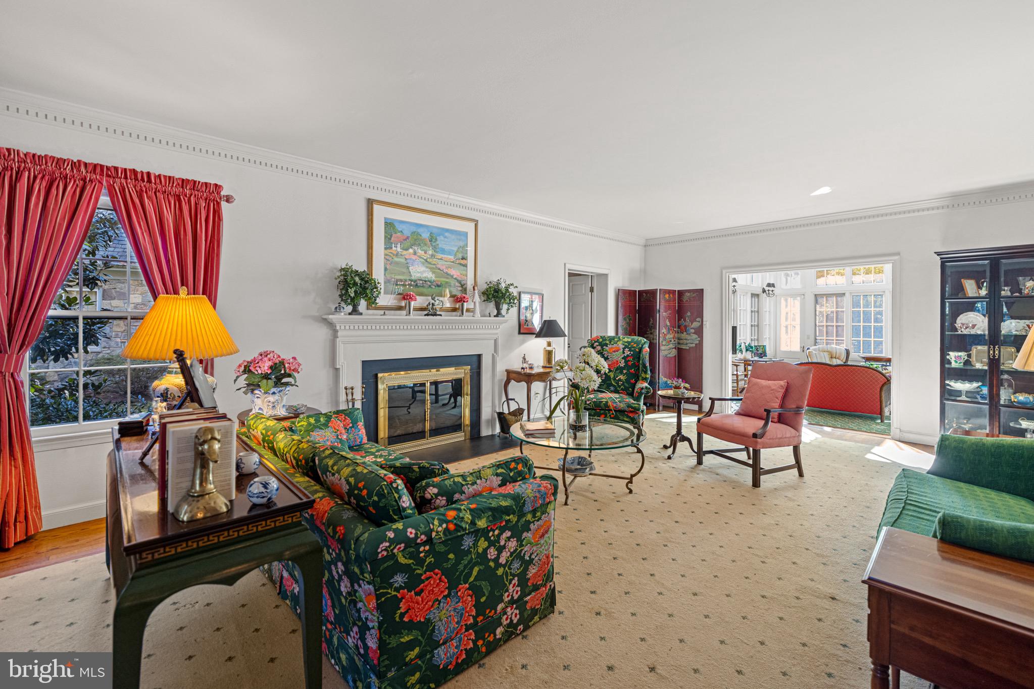 7104 HEATHWOOD COURT