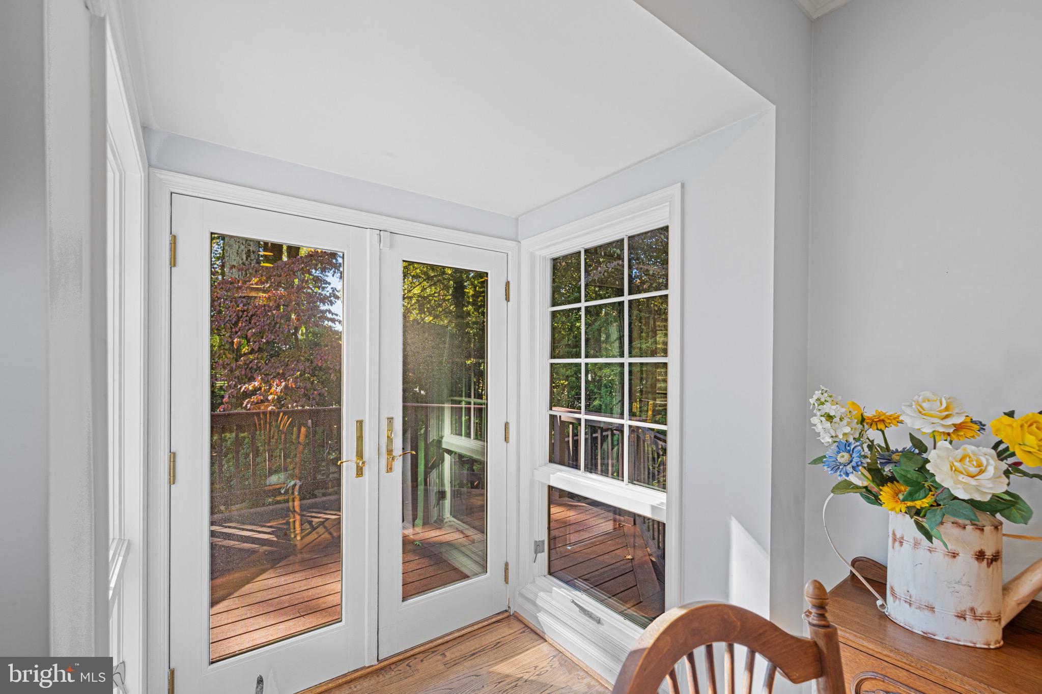 7104 HEATHWOOD COURT