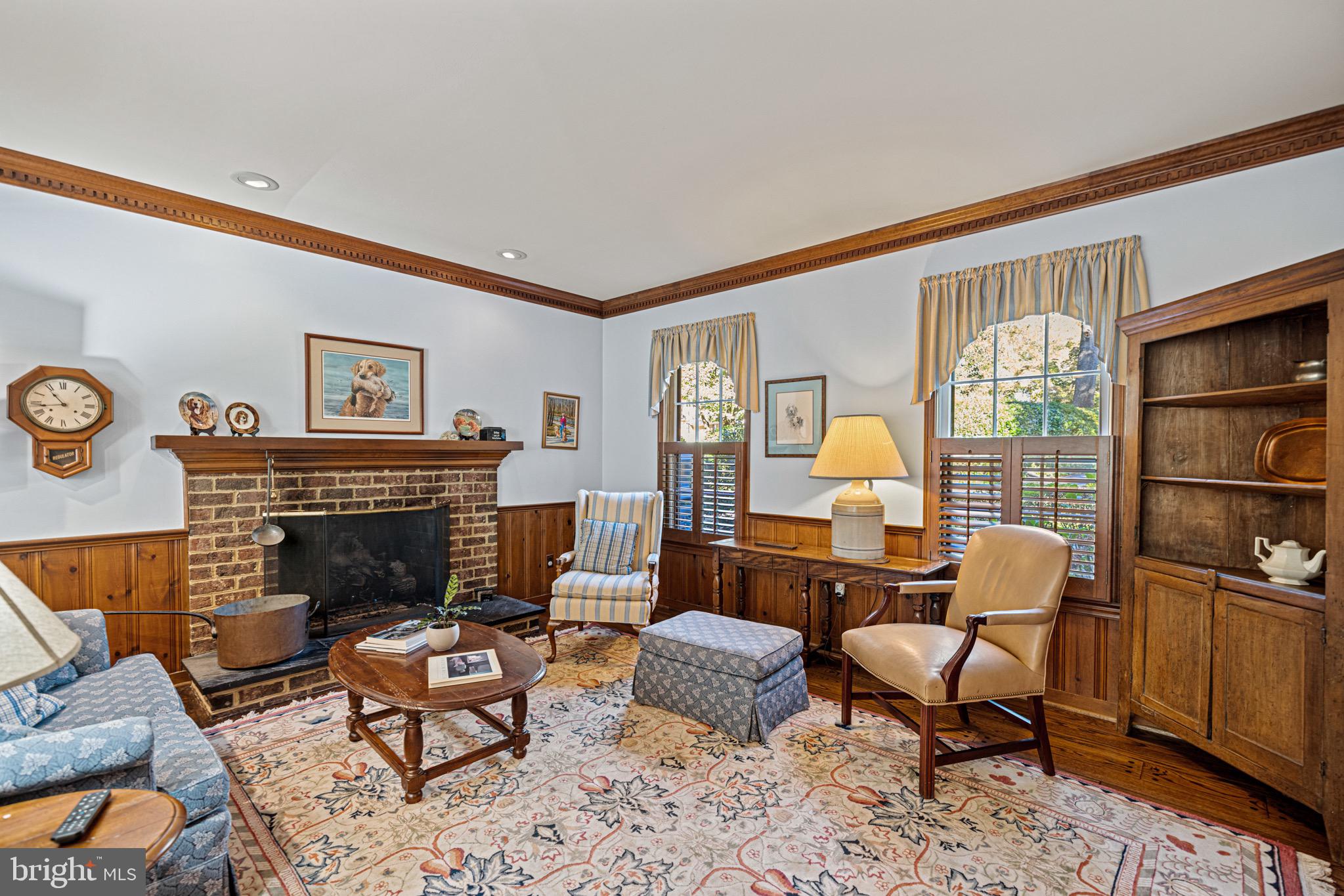 7104 HEATHWOOD COURT