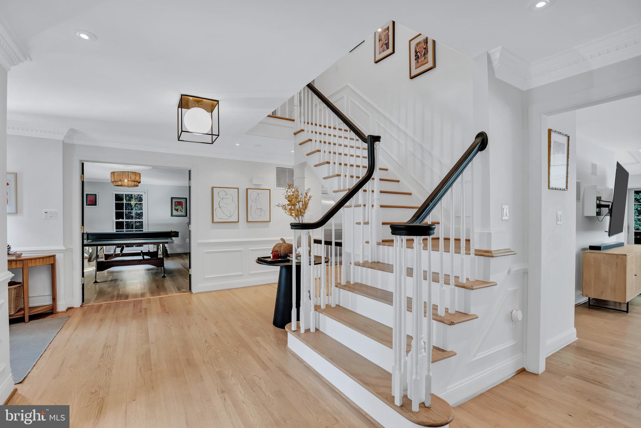 11027 EARLSGATE LANE