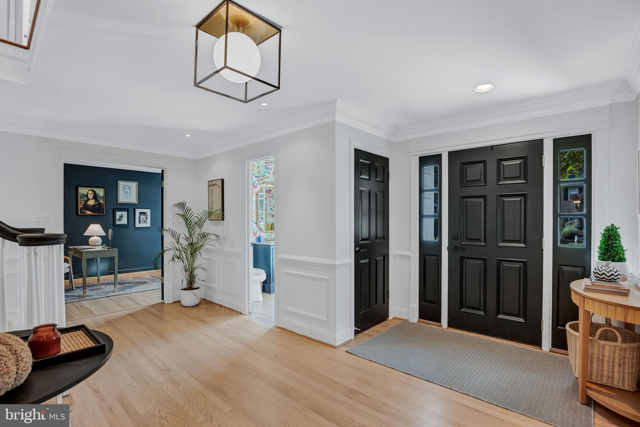 11027 EARLSGATE LANE