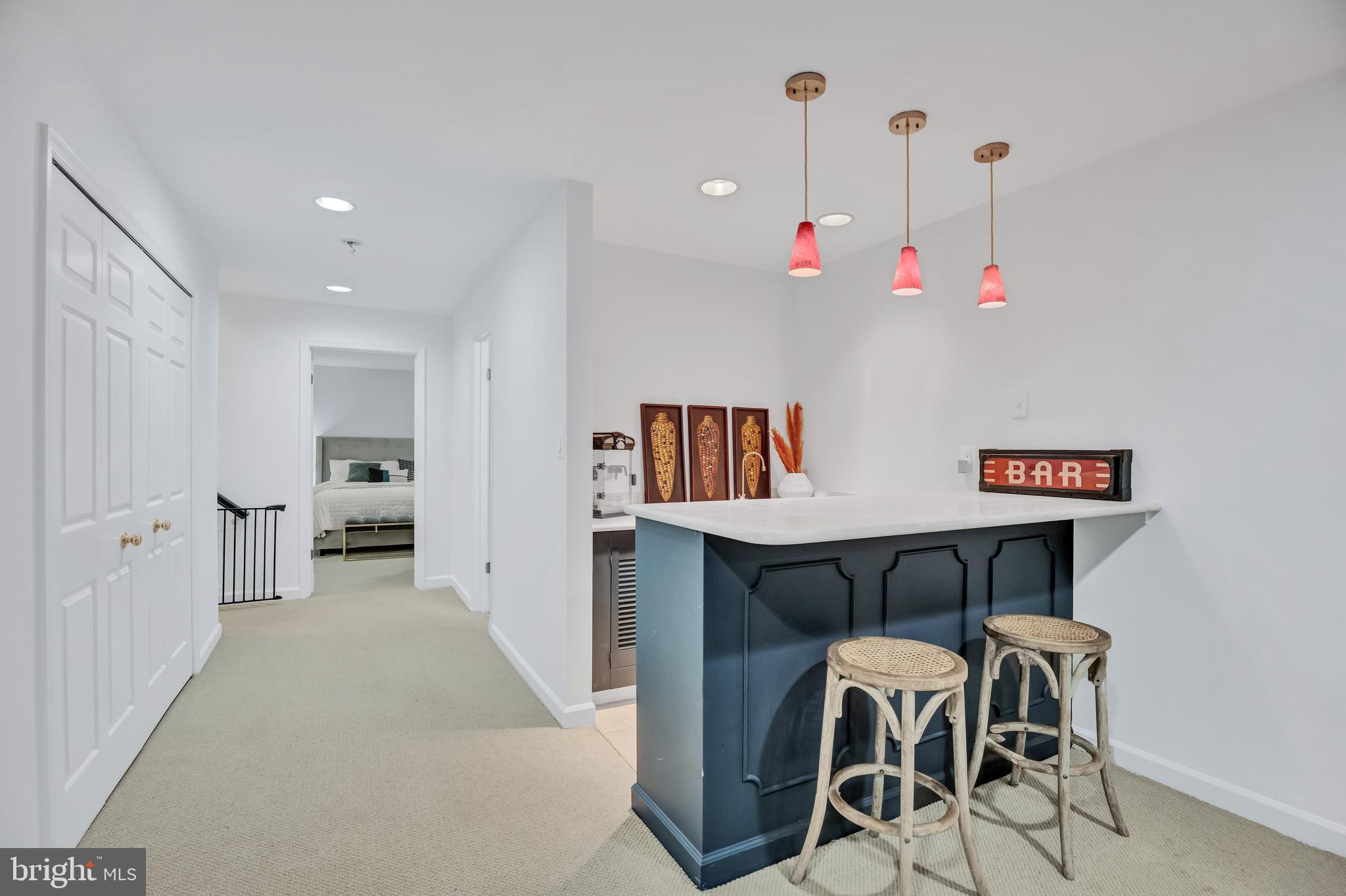 11027 EARLSGATE LANE