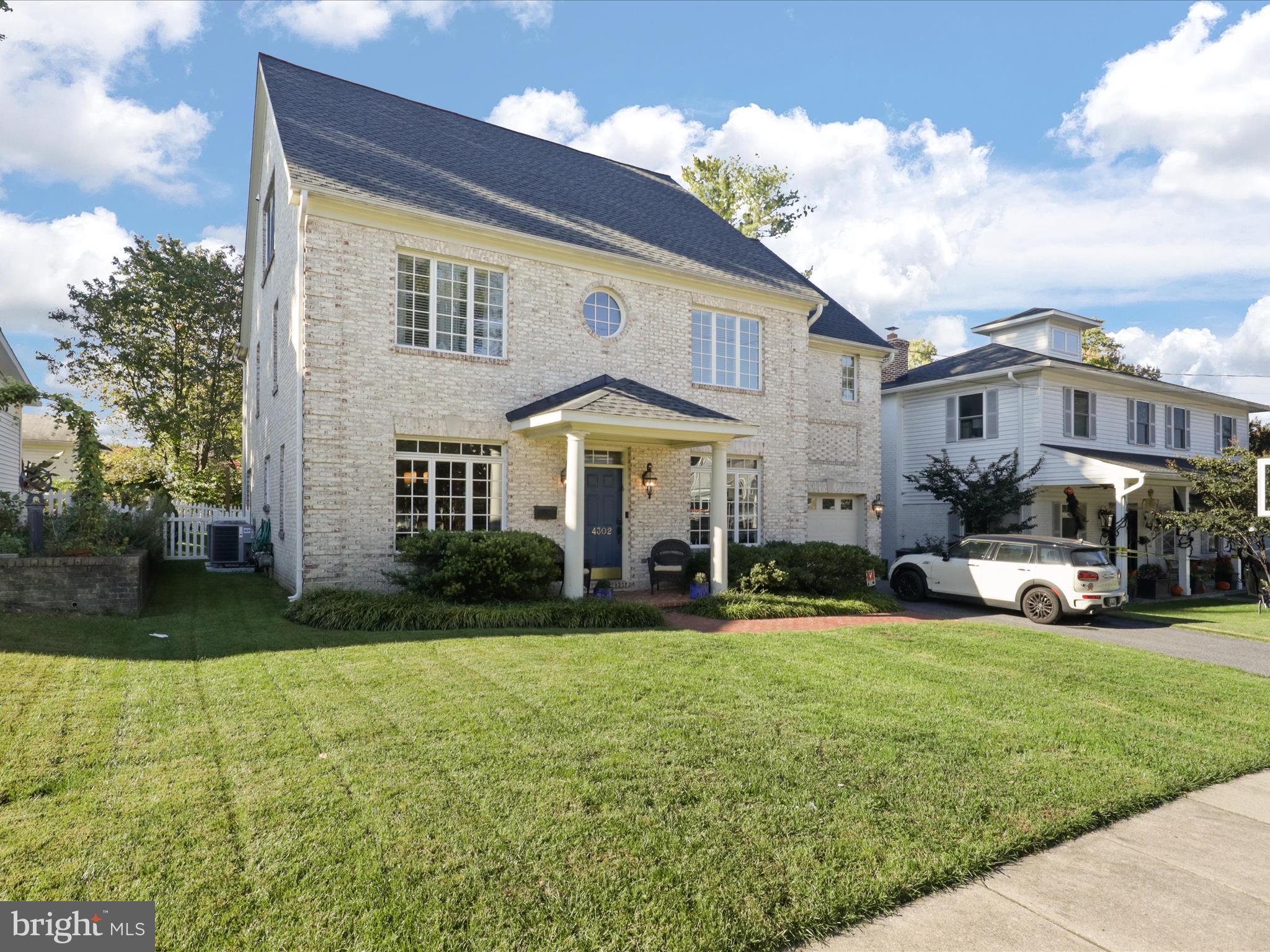 4302 COLCHESTER DRIVE