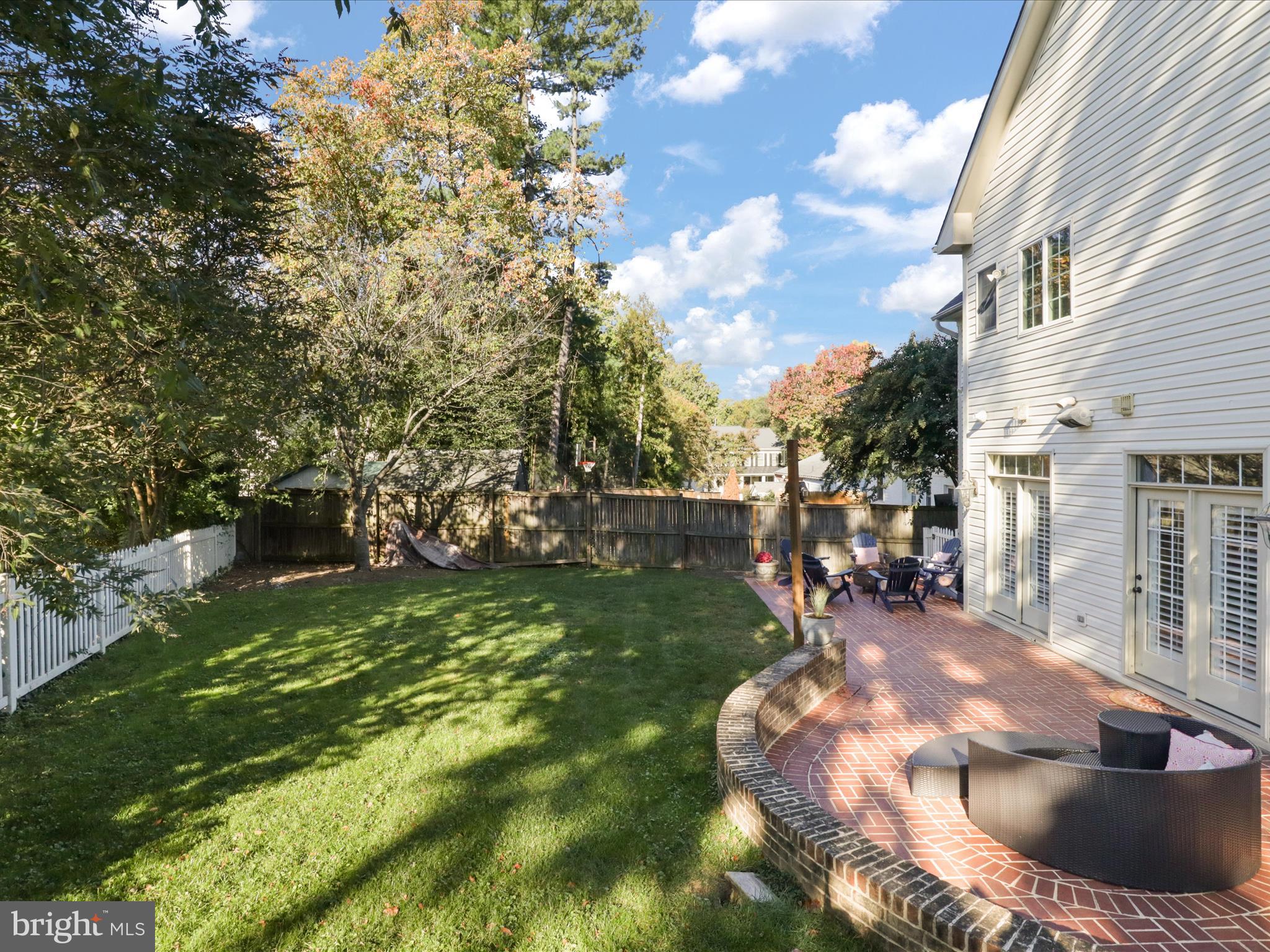 4302 COLCHESTER DRIVE