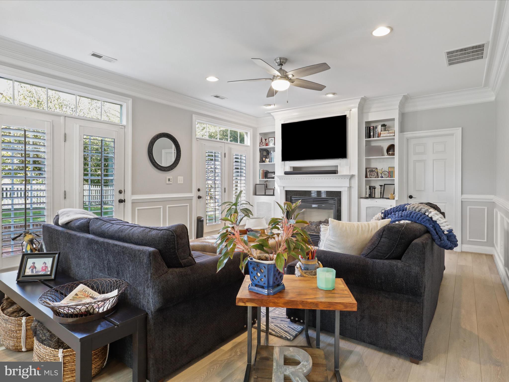 4302 COLCHESTER DRIVE