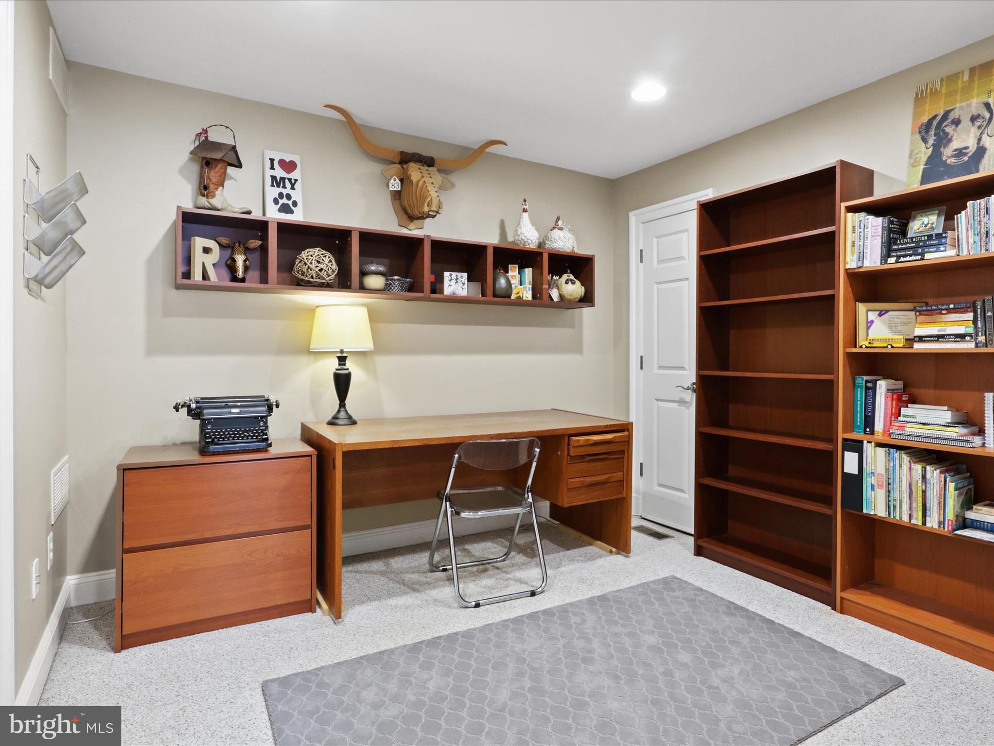 4302 COLCHESTER DRIVE