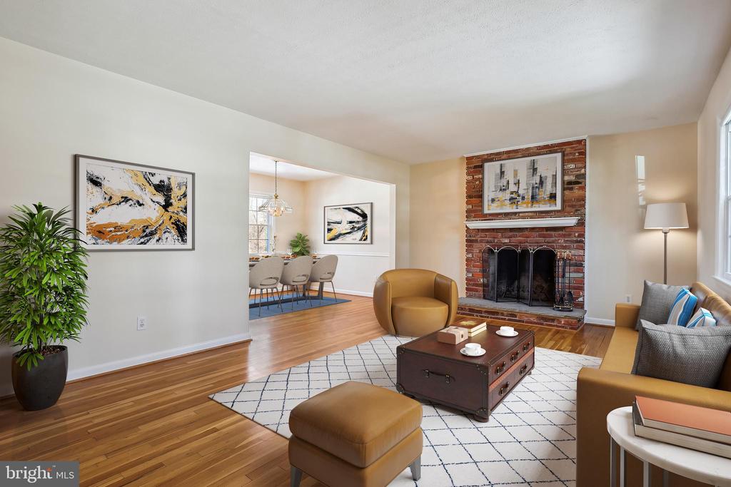916 W NOLCREST DRIVE
