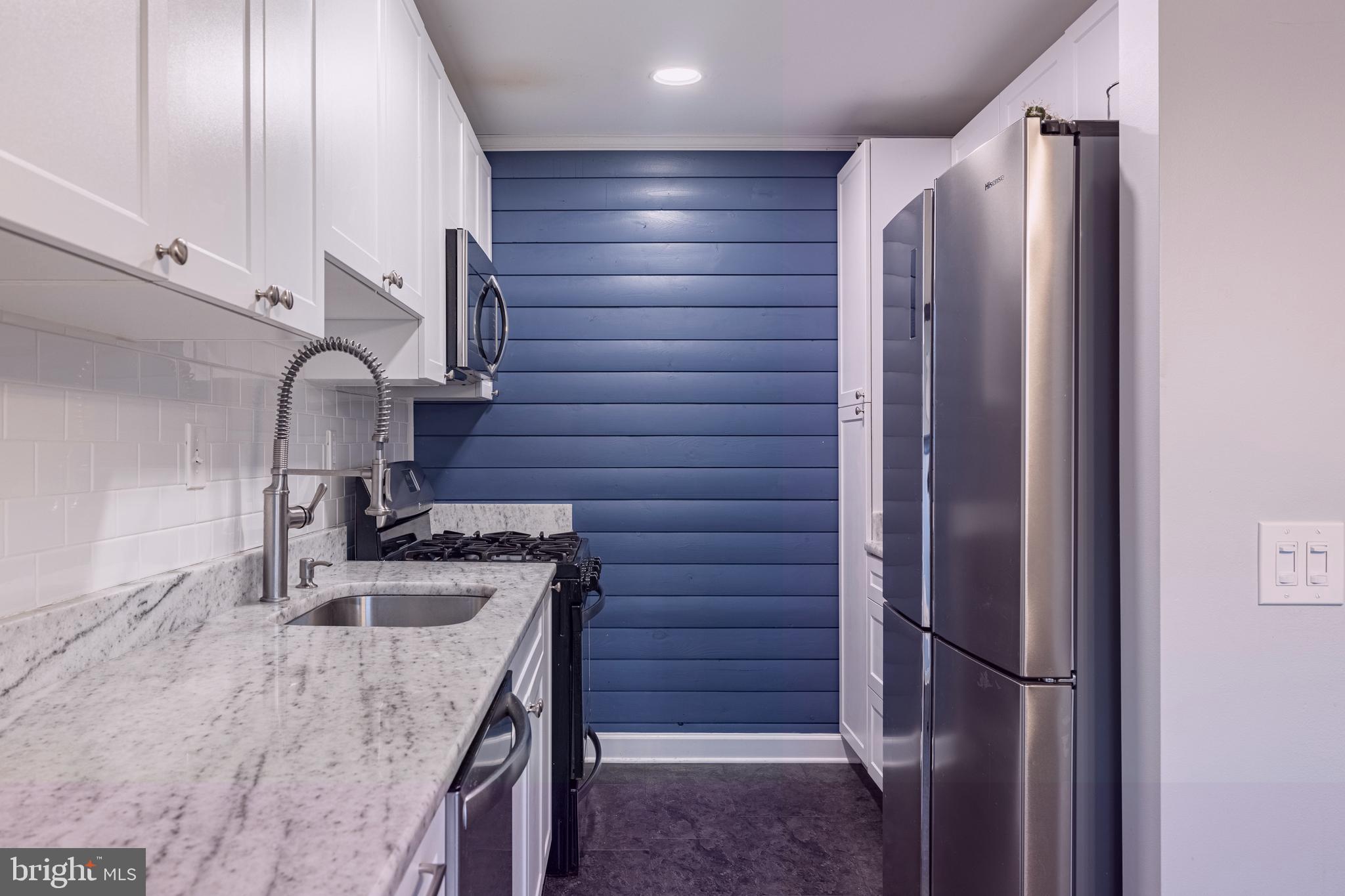 3355 W UNIVERSITY BOULEVARD 202