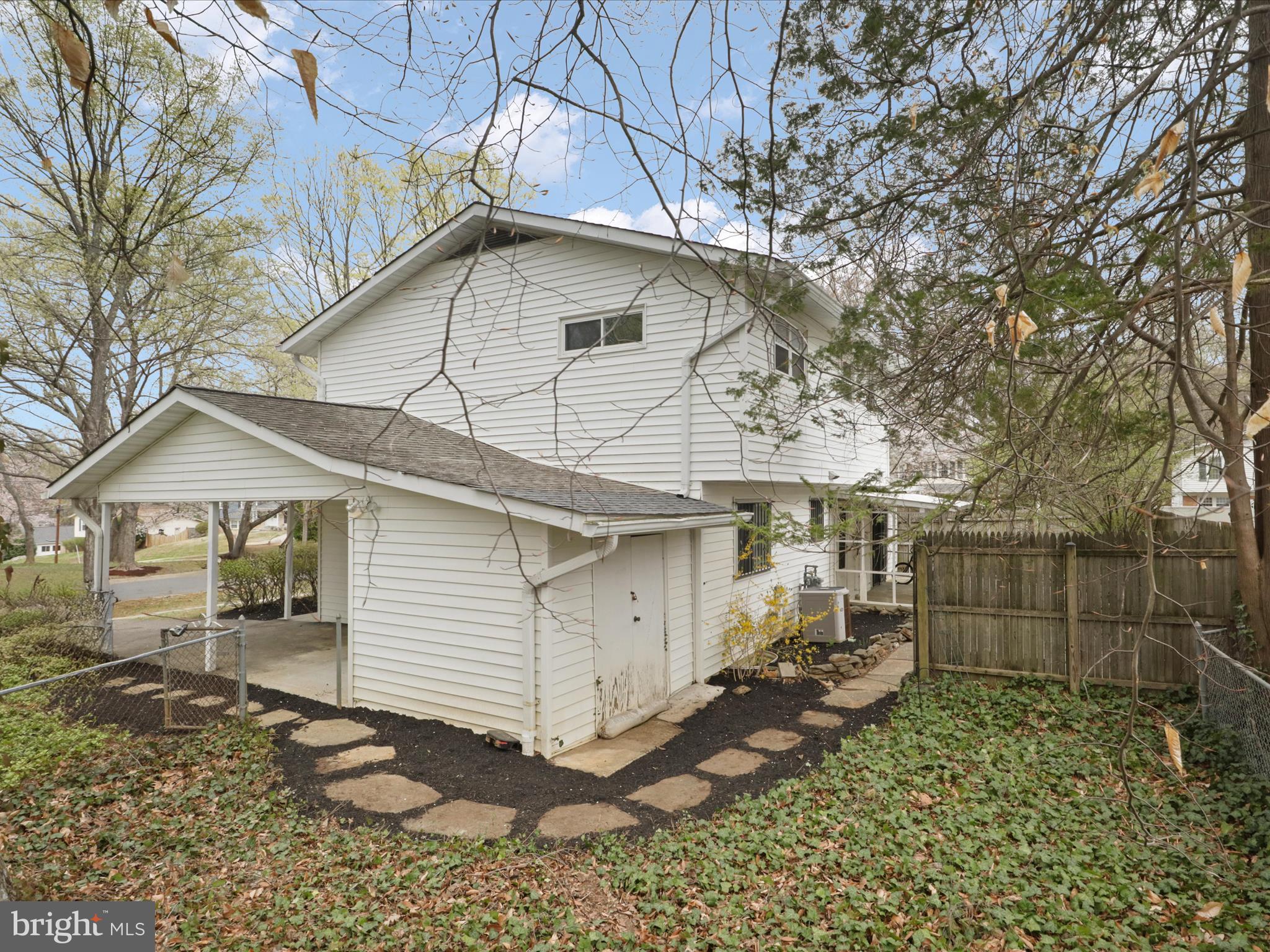 4800 RIM ROCK ROAD