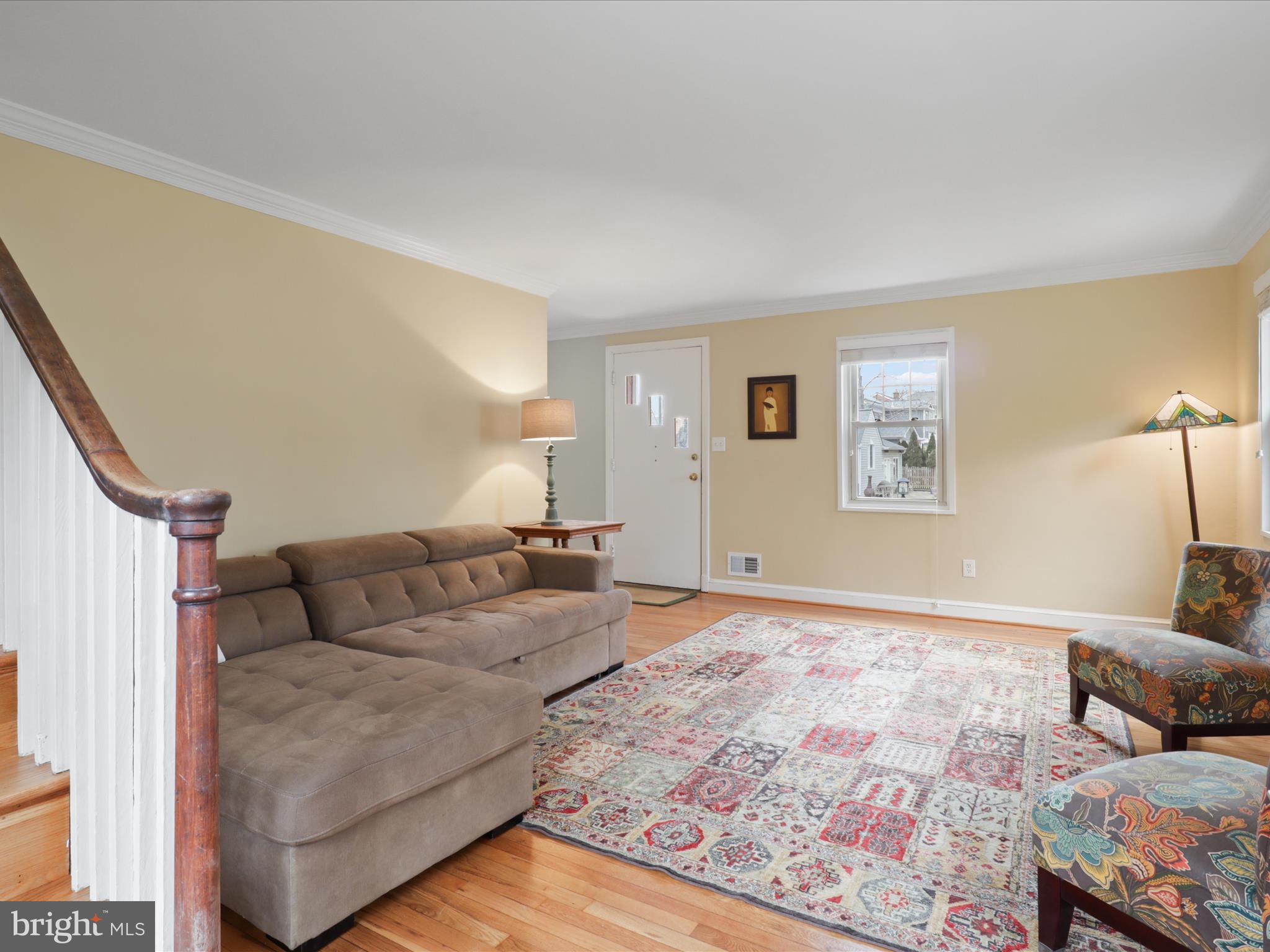 4312 MATTHEWS LANE
