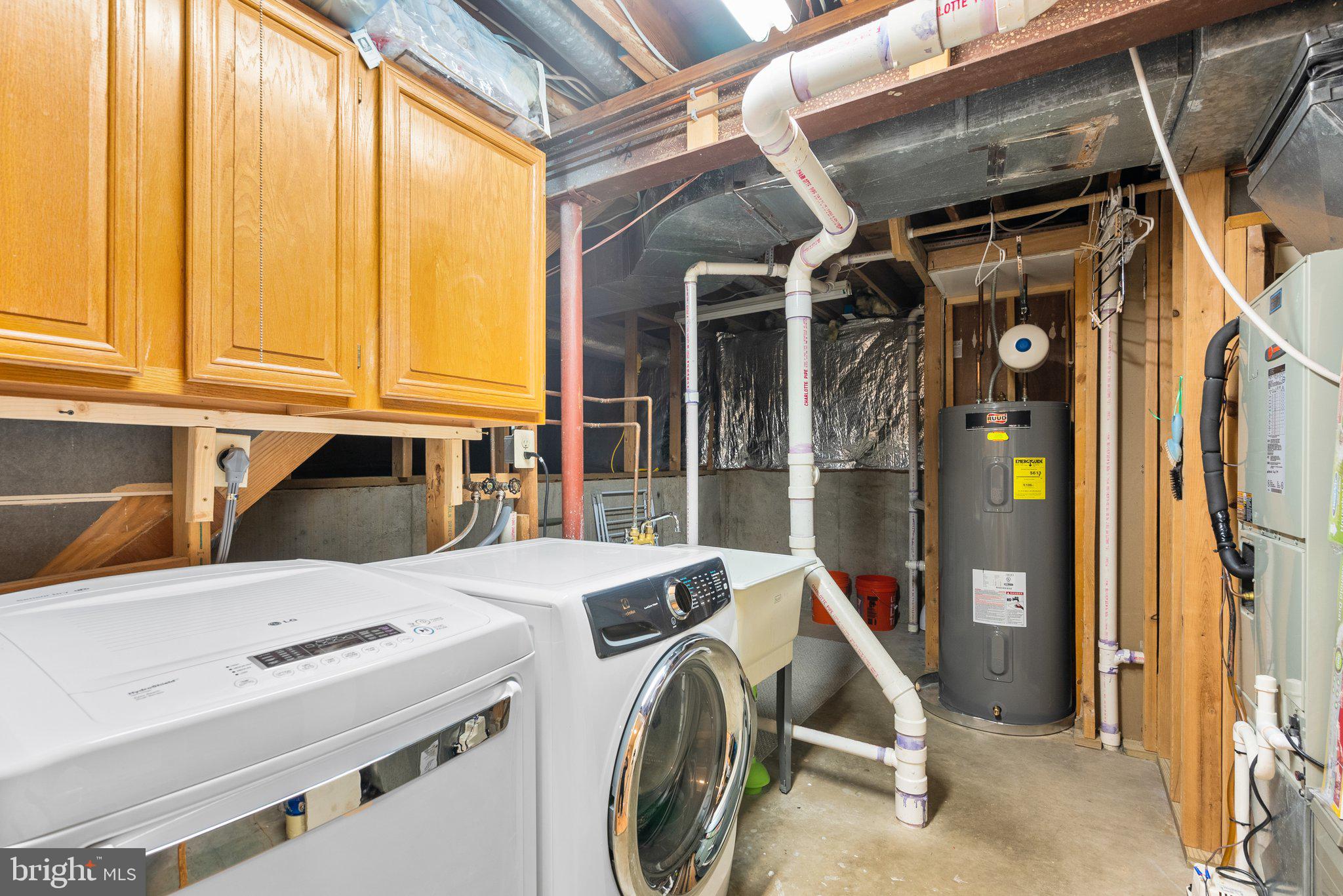 4420 MORNINGWOOD DRIVE