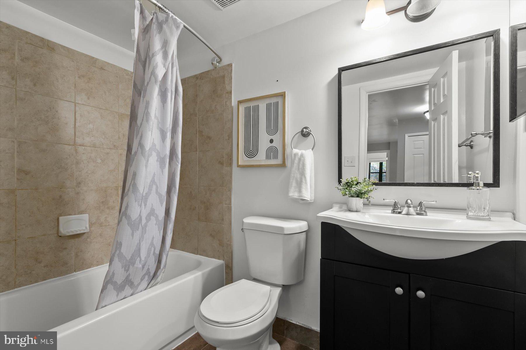 3803 SKI LODGE DRIVE 104