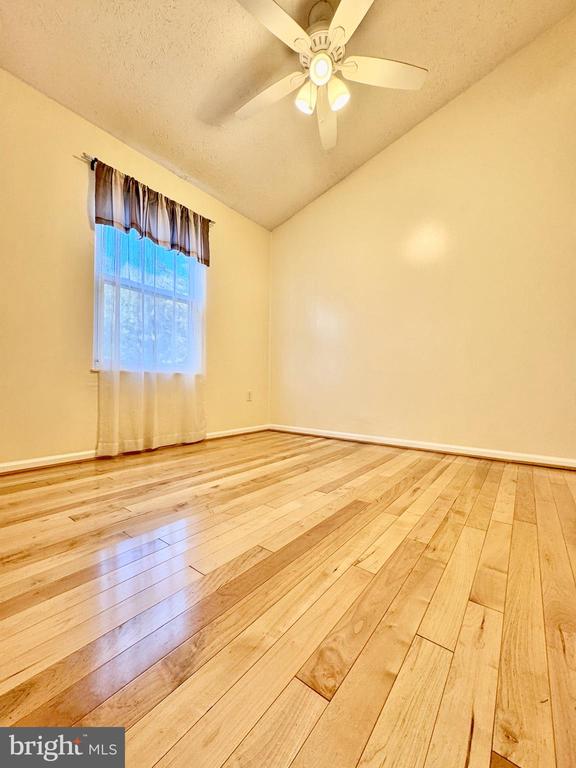 306 LEAFCUP ROAD