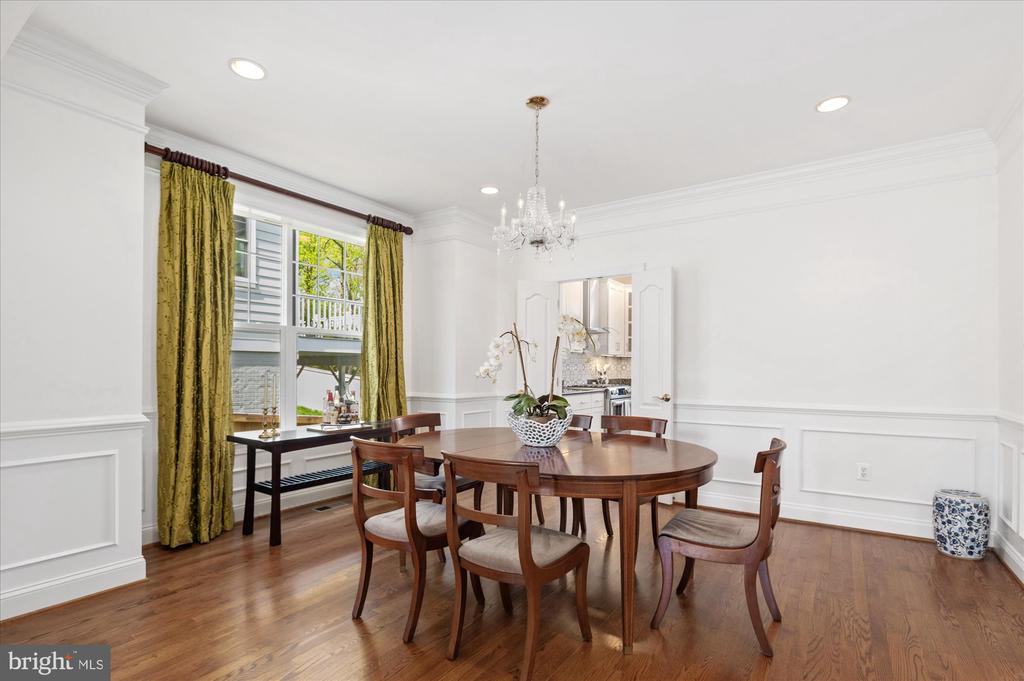 3817 LAWRENCE AVENUE