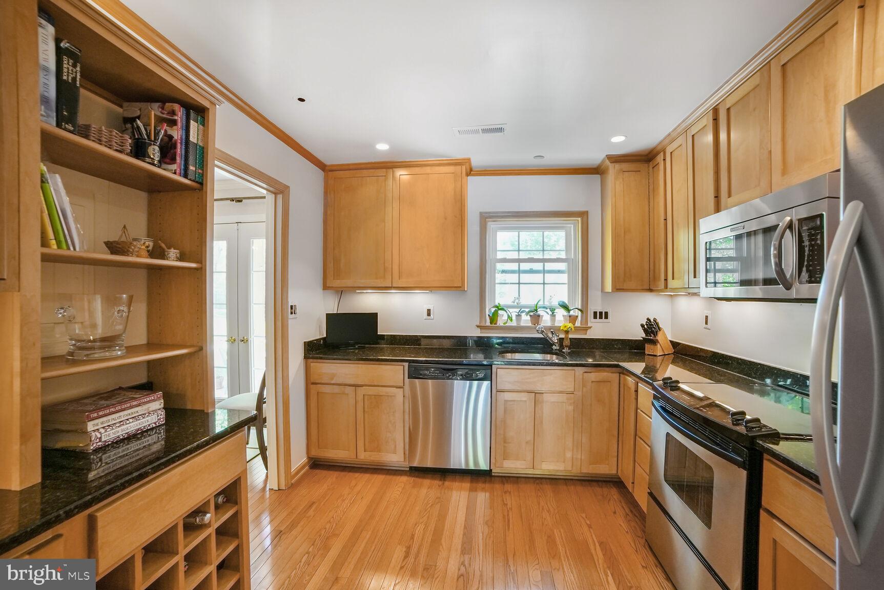 6726 HILLANDALE ROAD 13