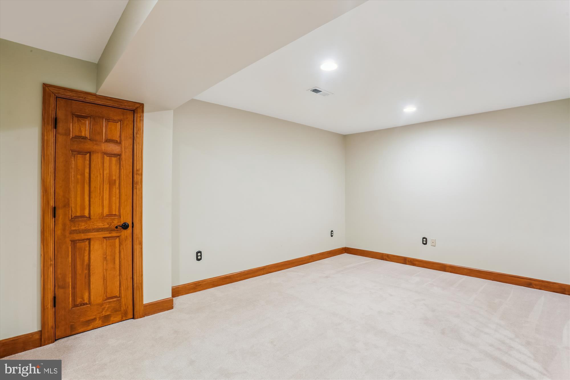 713 BRIGHT MEADOW DRIVE
